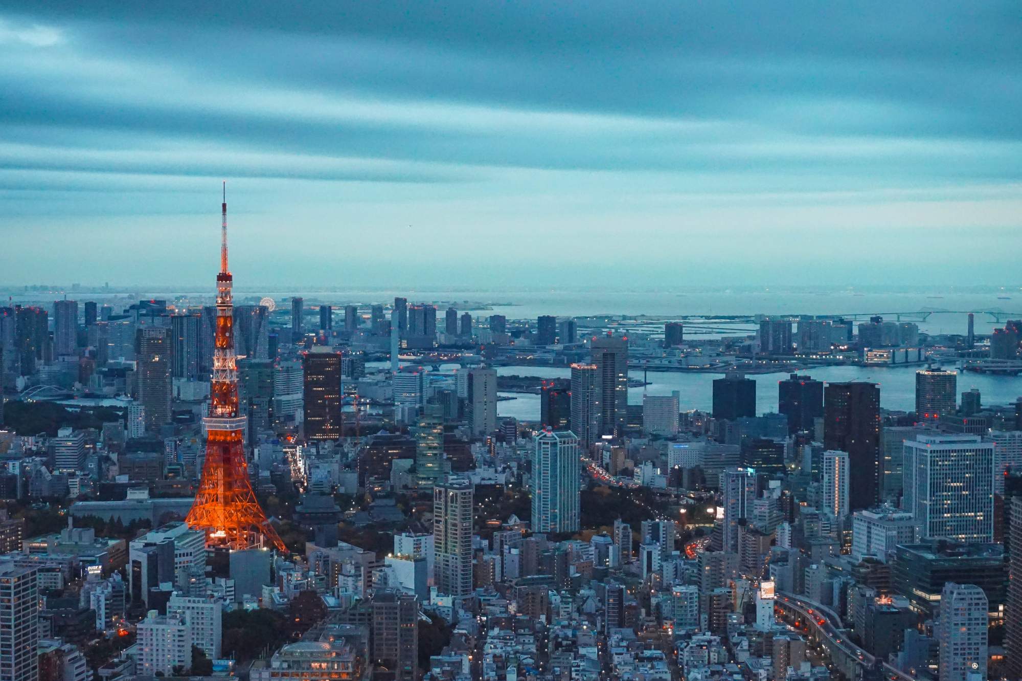 Tokyo Tower overlooks the vast metropolis. Photo: Unsplash