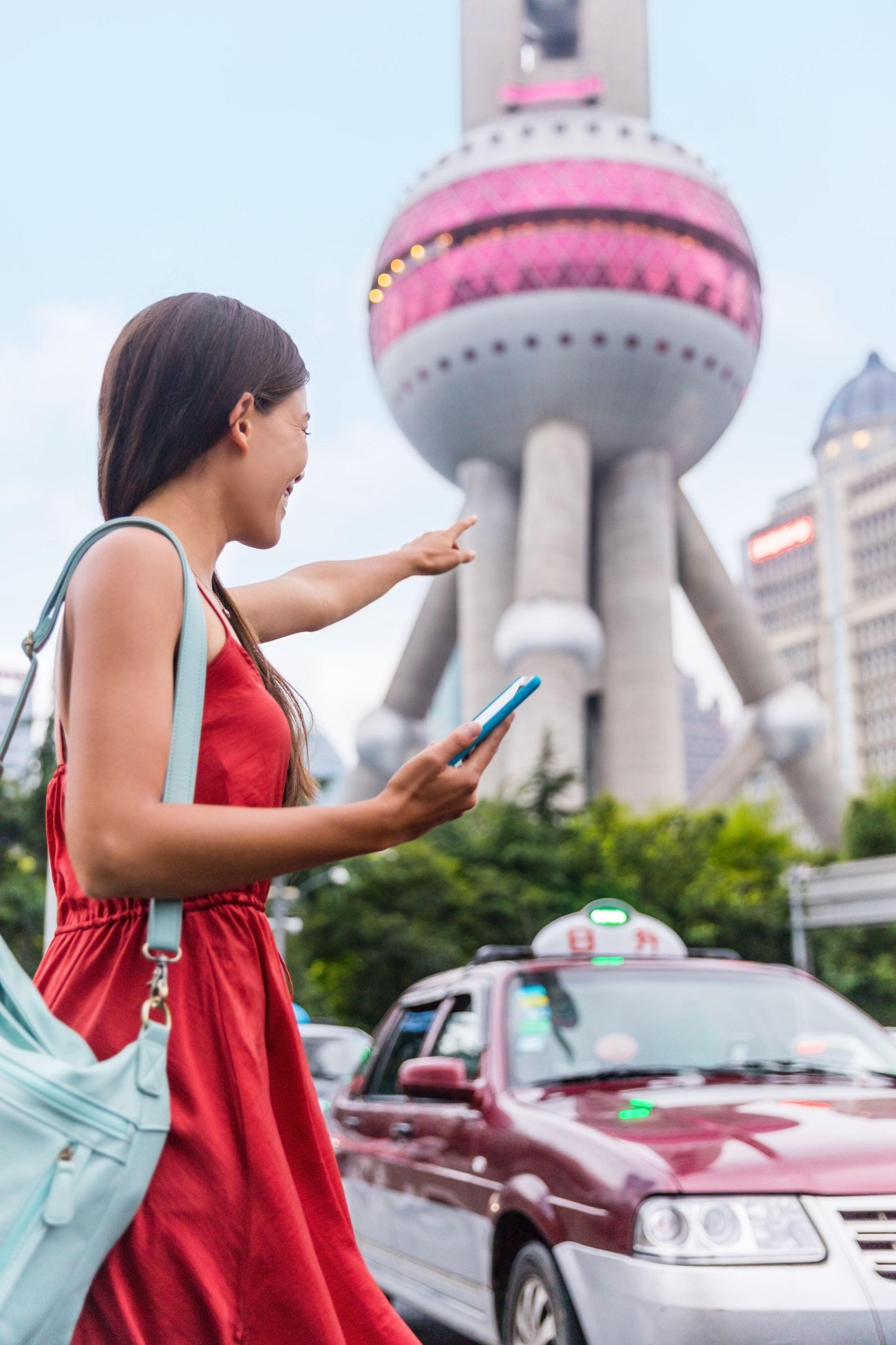 China Cuts Fines On A Range Of Ride-hailing Violations To Help Bolster ...