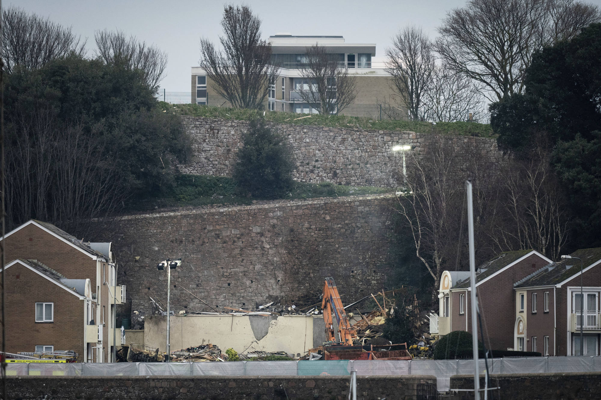 No survivors in Jersey building blast; rescue mission now a recovery