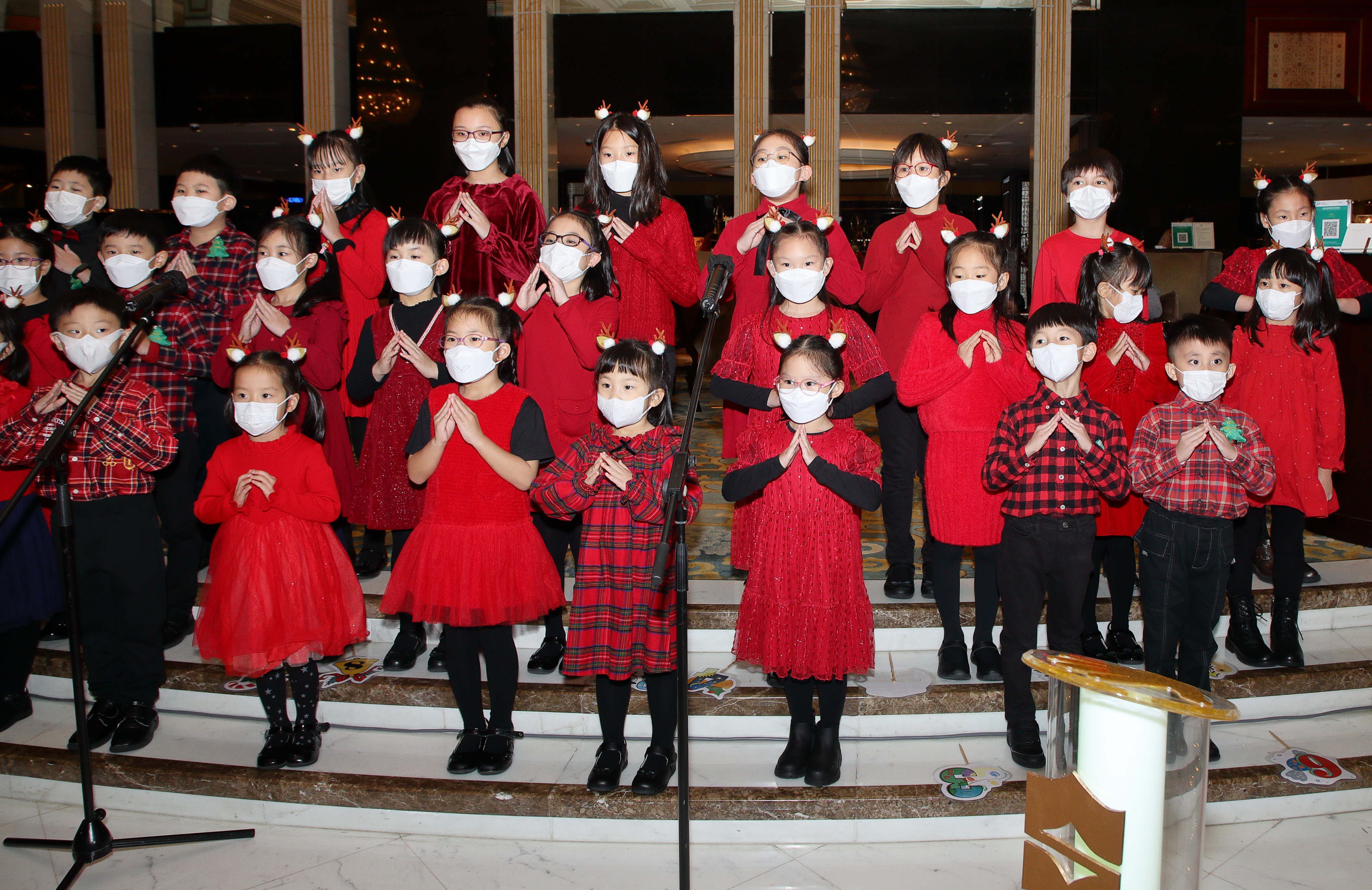Members of the SWAN Academy Children’s Choir (Hong Kong) perform at Kowloon Shangri-La. Photo: Bharat Khemlani