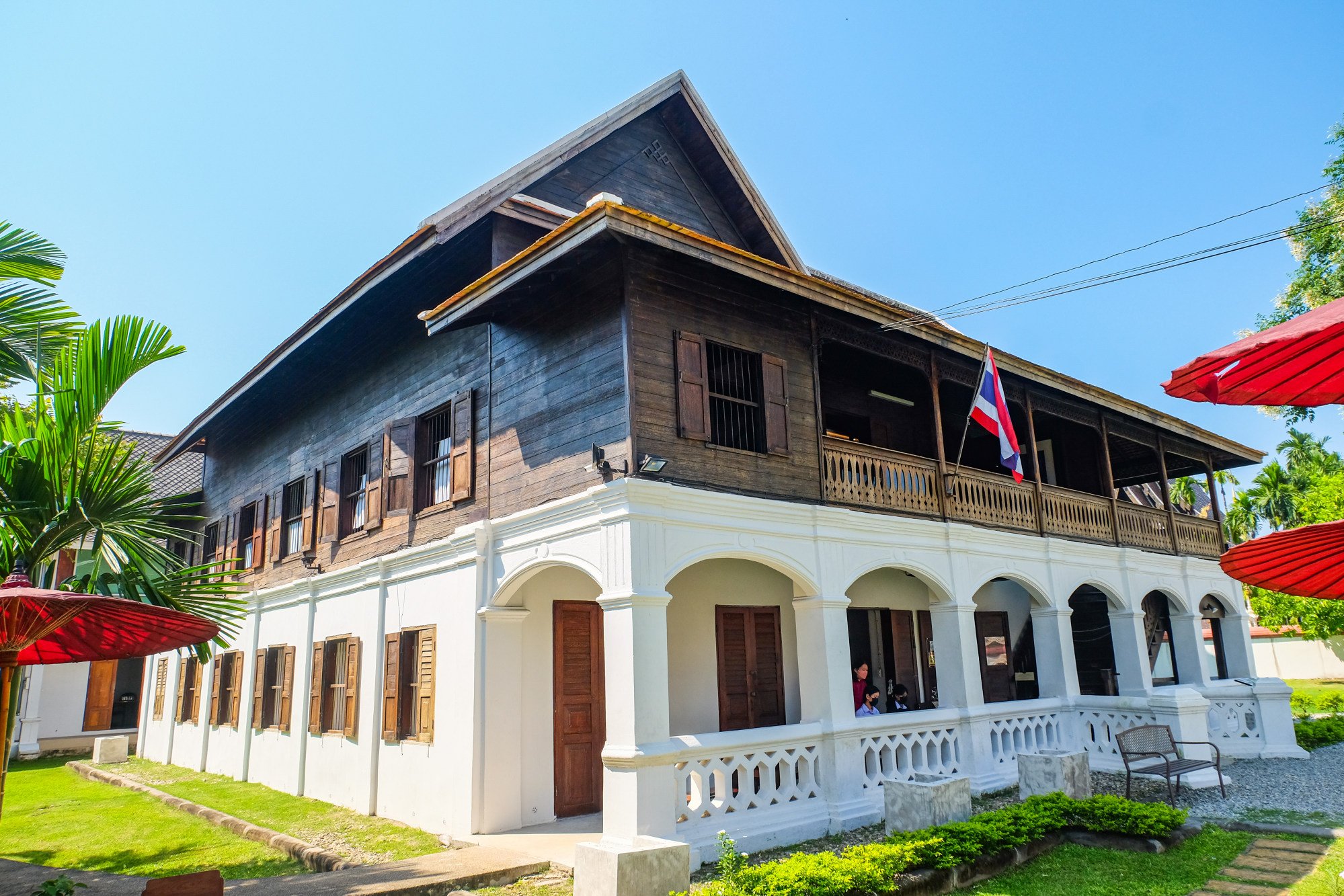 What is Lanna colonial architecture? Ping Nakara in Chiang Mai ...