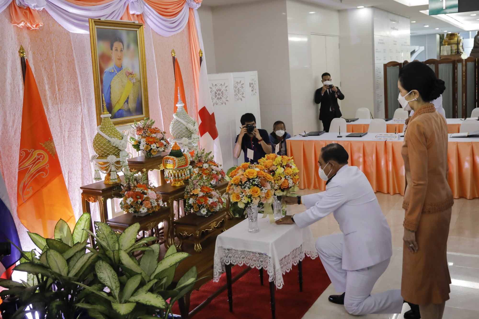 Thai temples hold prayers for hospitalised Princess Bajrakitiyabha ...