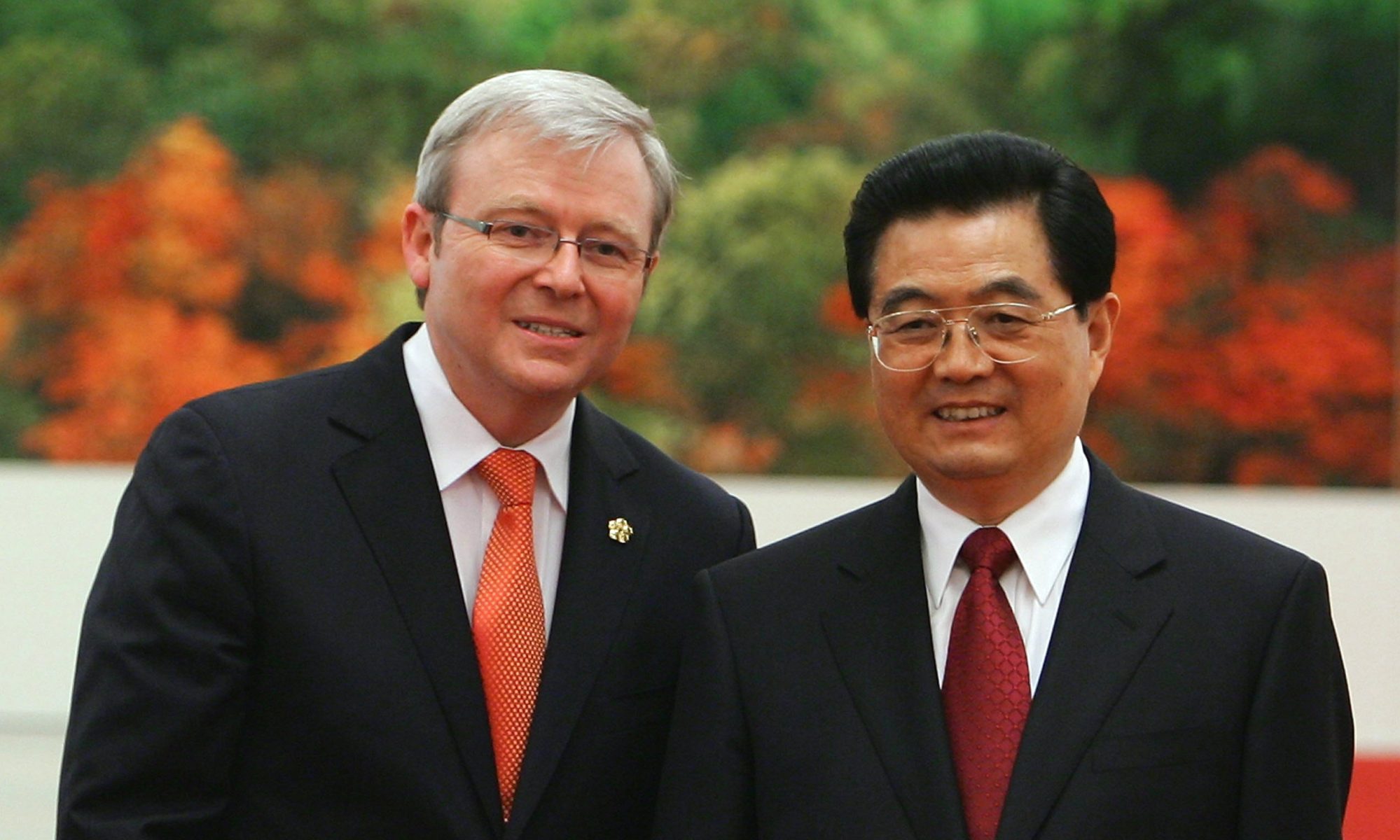 Then Australian PM Kevin Rudd (left) and Chinese President Hu Jintao (right) in Beijing in August 2008. Photo: AFP