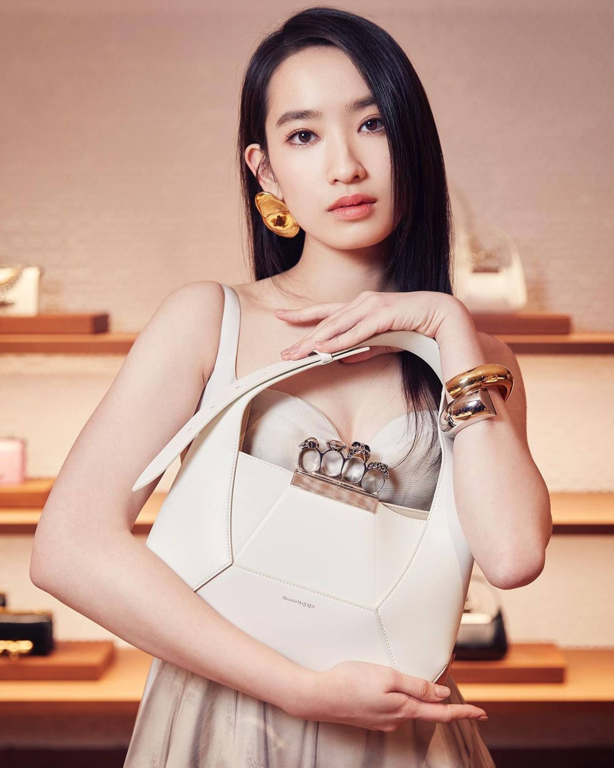 Meet Ashley Lin, talented daughter of Hong Kong icon Mimi Kung and Wei