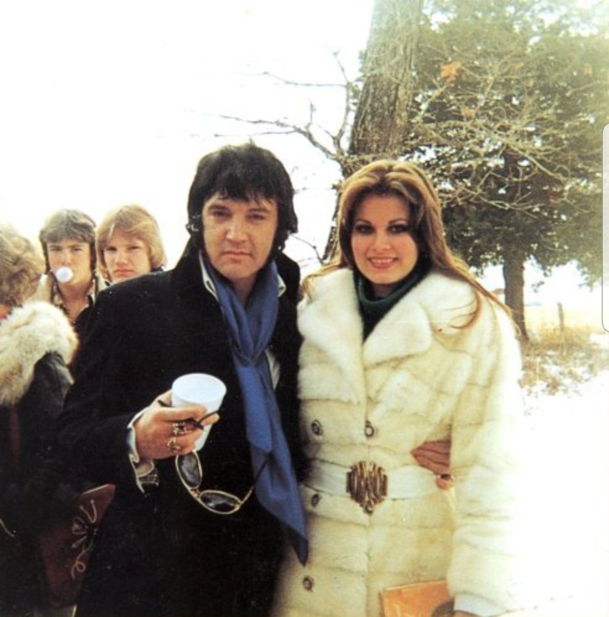 Ginger Alden first met Elvis Presley alongside her sisters on a visit to Graceland. Photo: @ElvisInArkansas/Twitter