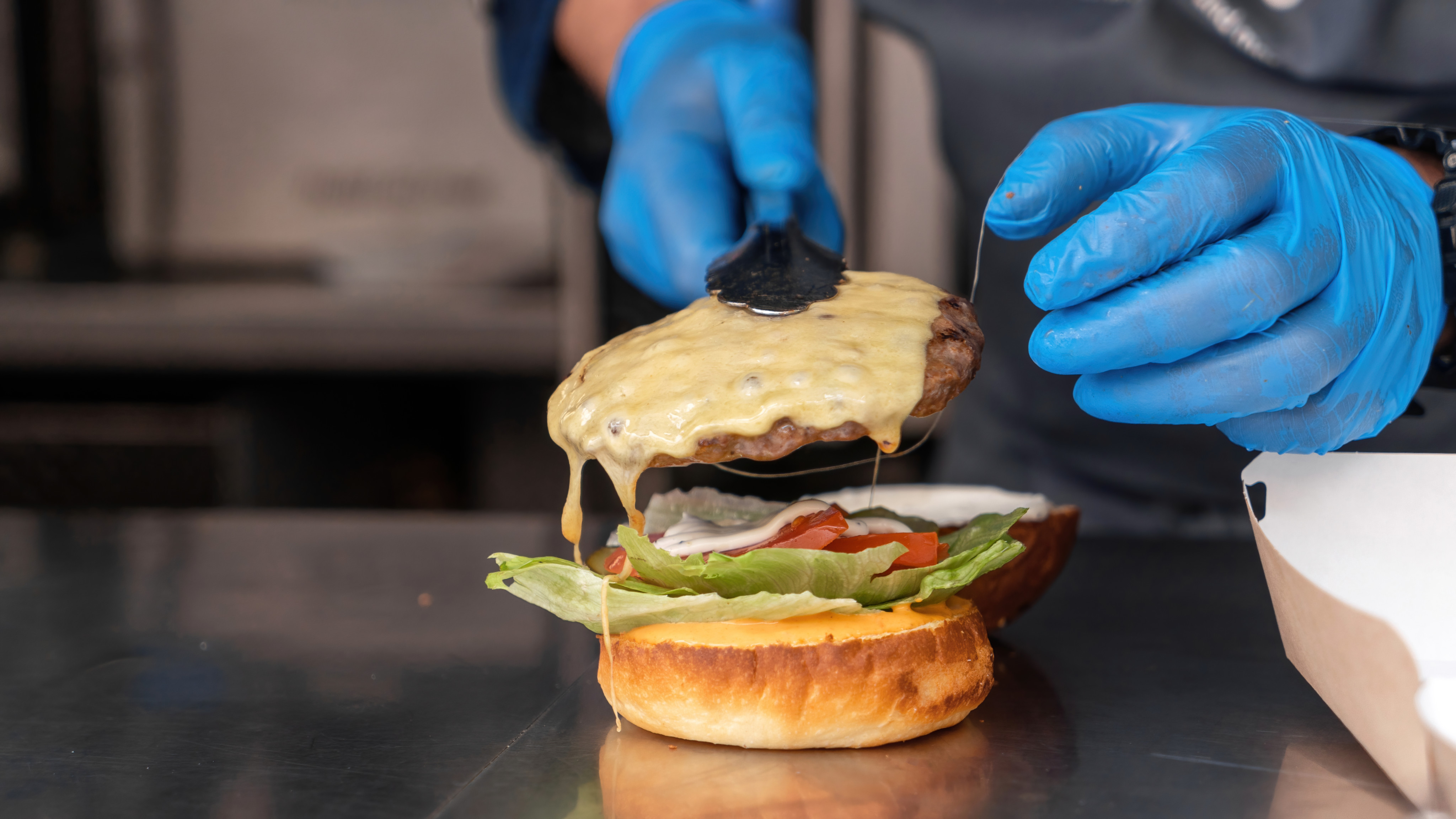 Beef is the fast food with the worst impact on the climate, and fast food is a major source of beef consumption in the US. Photo: Shutterstock