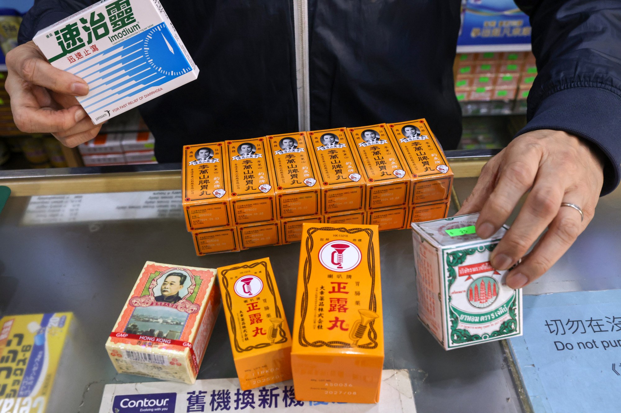 Coronavirus Hongkongers stock up on diarrhoea and vomiting medicine