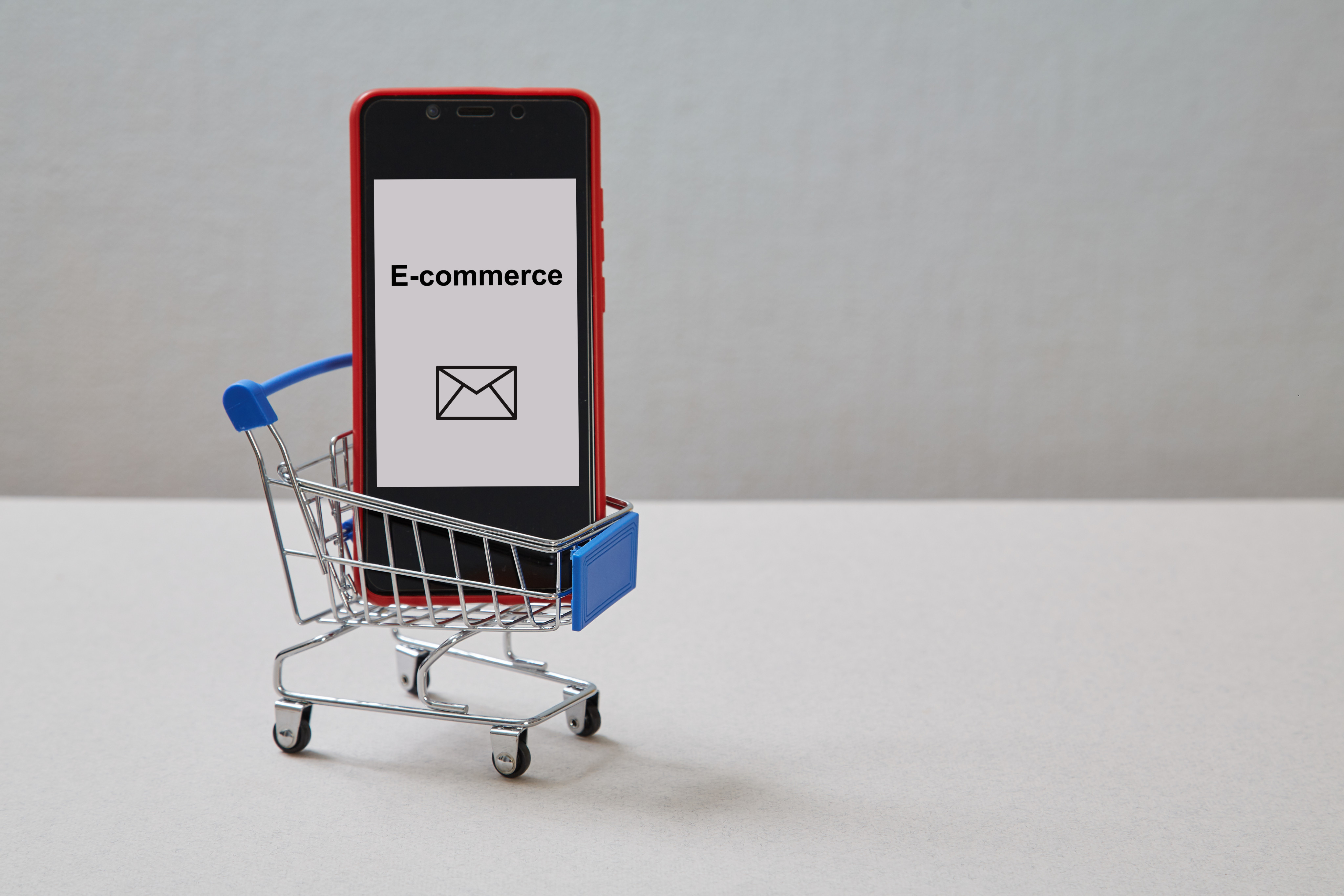 Chinese e-commerce apps Temu, Shein and TikTok Shop entice international consumers with prices that are cut to the bone and efficient delivery services. Photo: Shutterstock