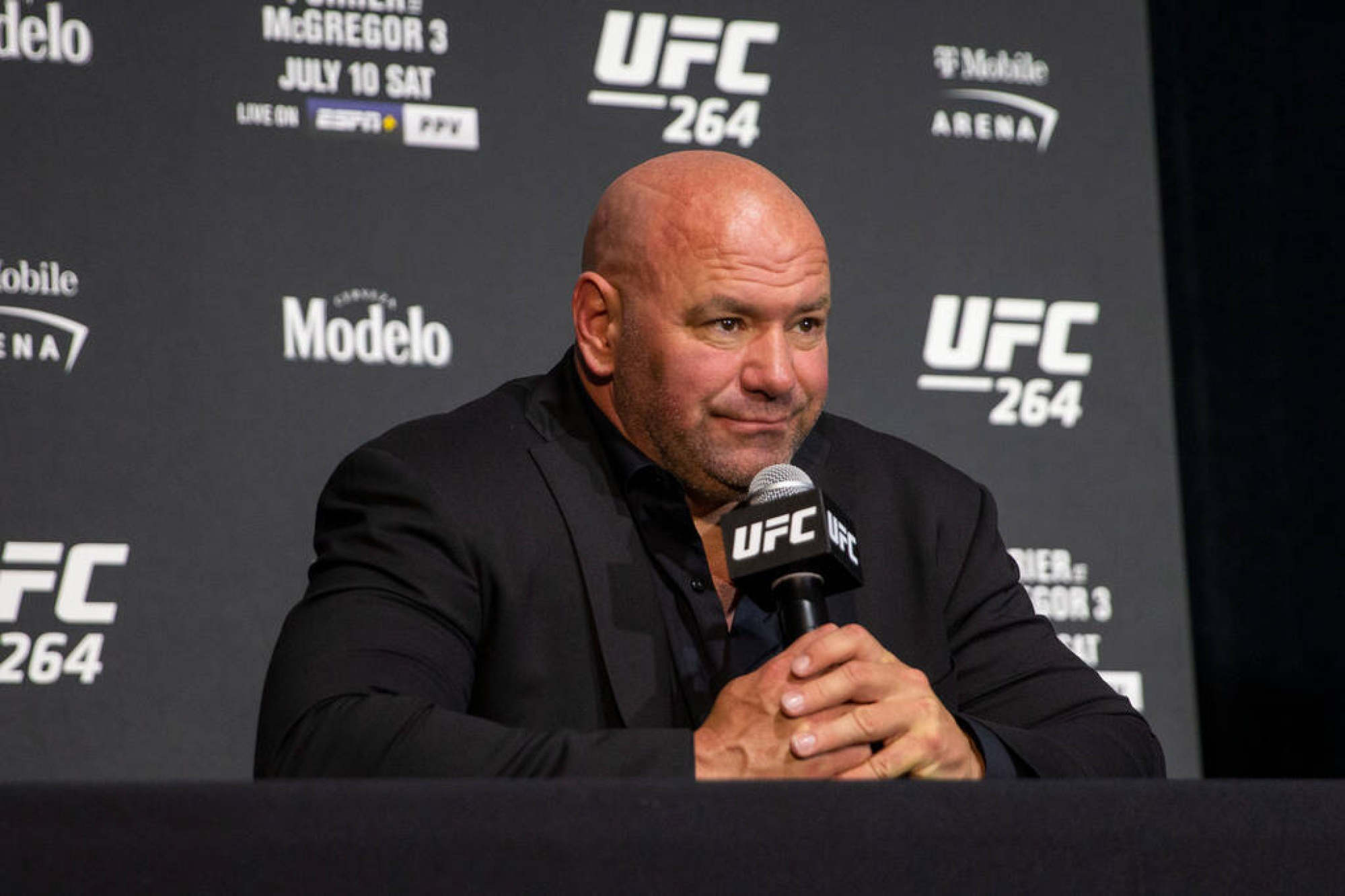 Ufc President Dana White Says Sorry For Slapping Wife At New Years Eve Party South China 