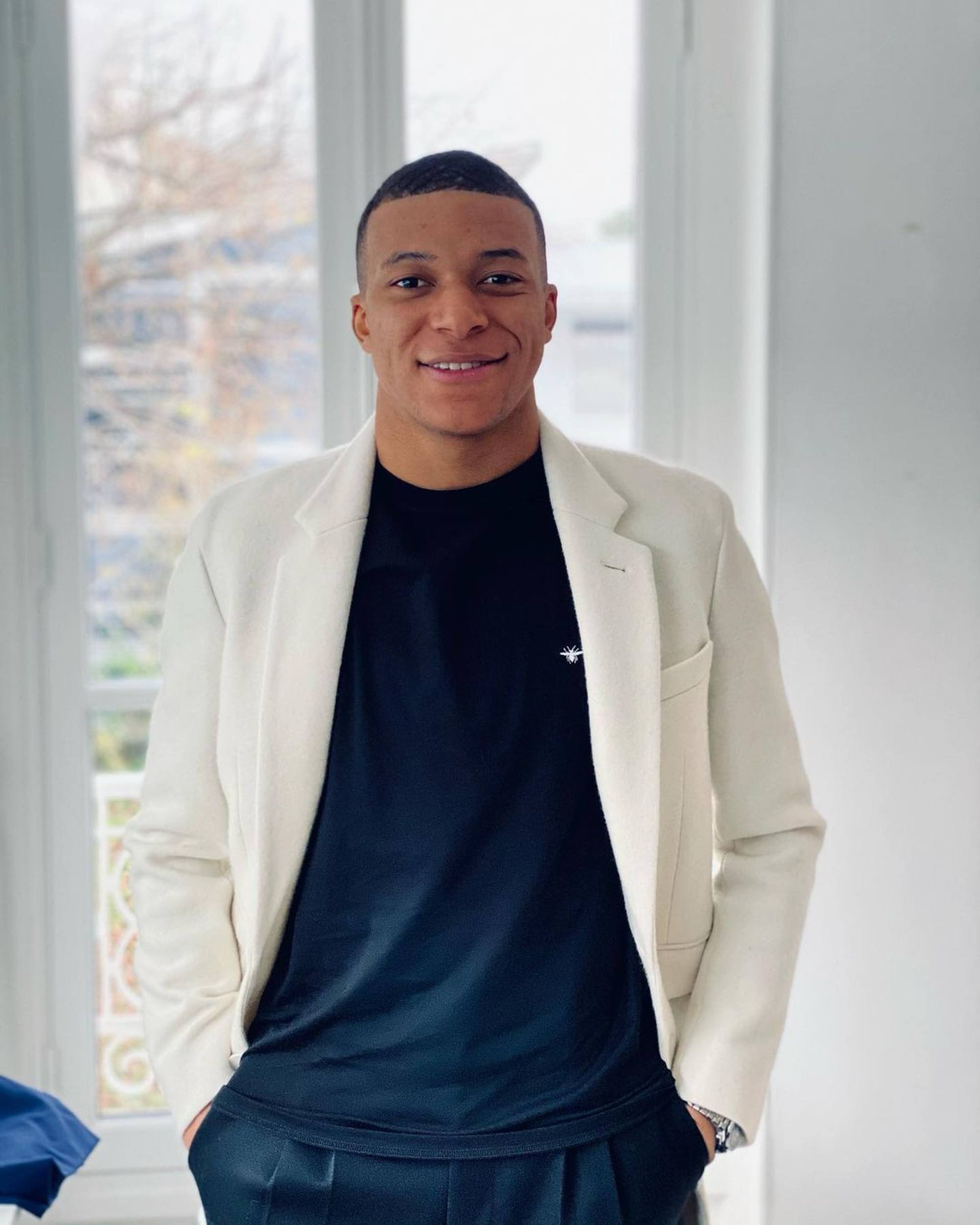 Kylian Mbappé dona gran parte de sus ganancias a la caridad.  Foto: @k.mbappe/Instagram