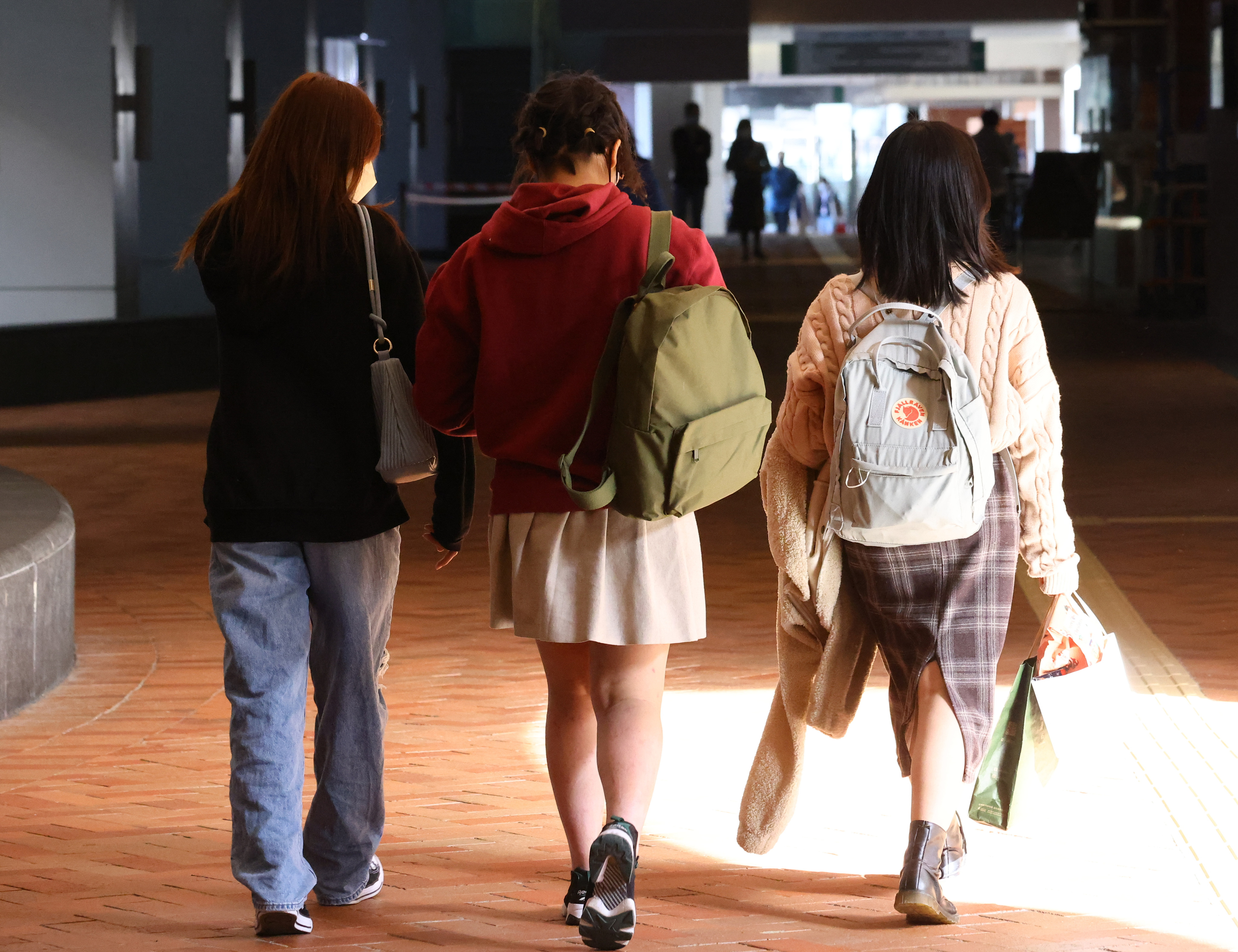 Students walk through the University of Hong Kong on December 20, 2022, the day the government released its first youth development blueprint. Photo: Dickson Lee
