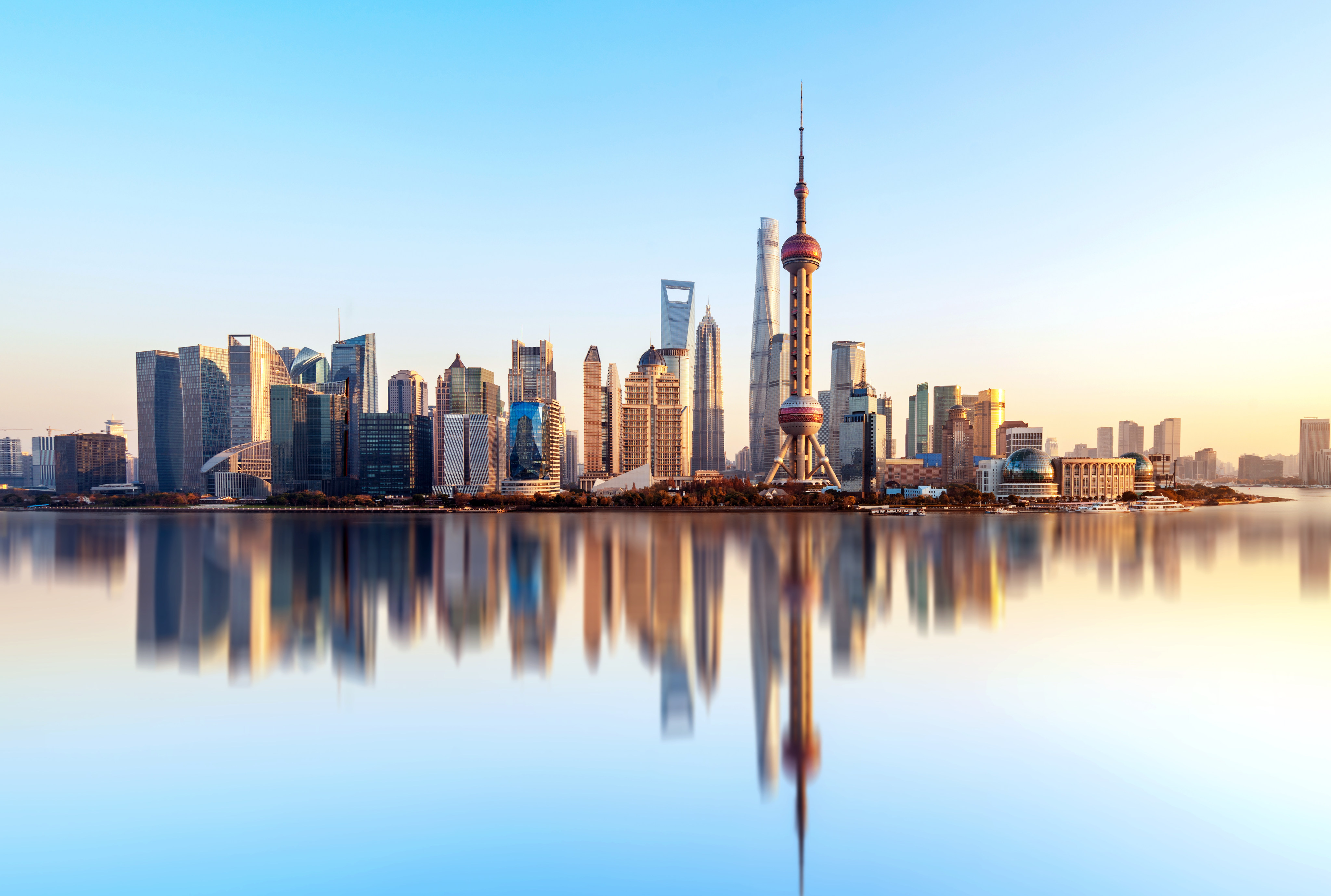 The Shanghai municipal government is now studying new policies to address the problems faced by the city’s many small businesses. Photo: Shutterstock