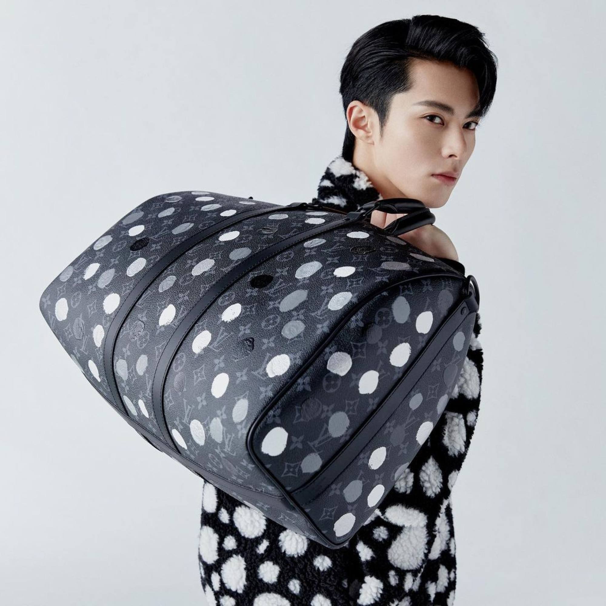 China's Next Big Thing? Who Is Louis Vuitton's Latest Ambassador Dylan  Wang?