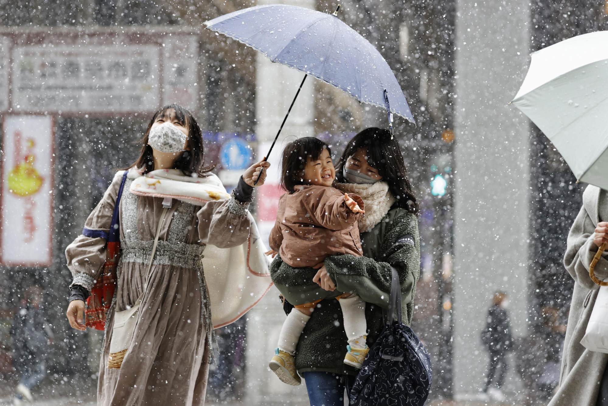 ‘Once-in-a-decade’ blizzard blows up holiday plans for thousands of Hong Kong tourists in Japan
