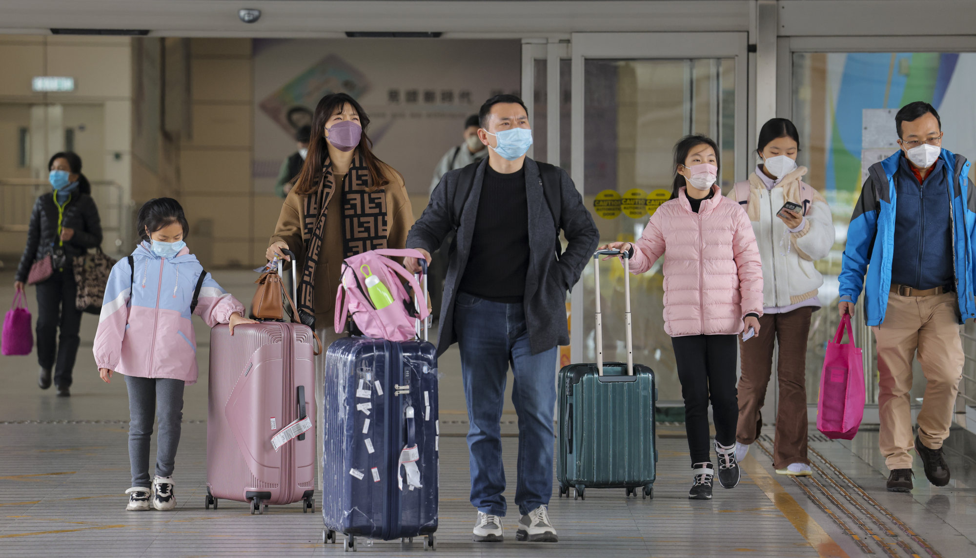 Travellers arrive in Hong Kong from mainland China at Shenzhen Bay. Photo: Jelly Tse