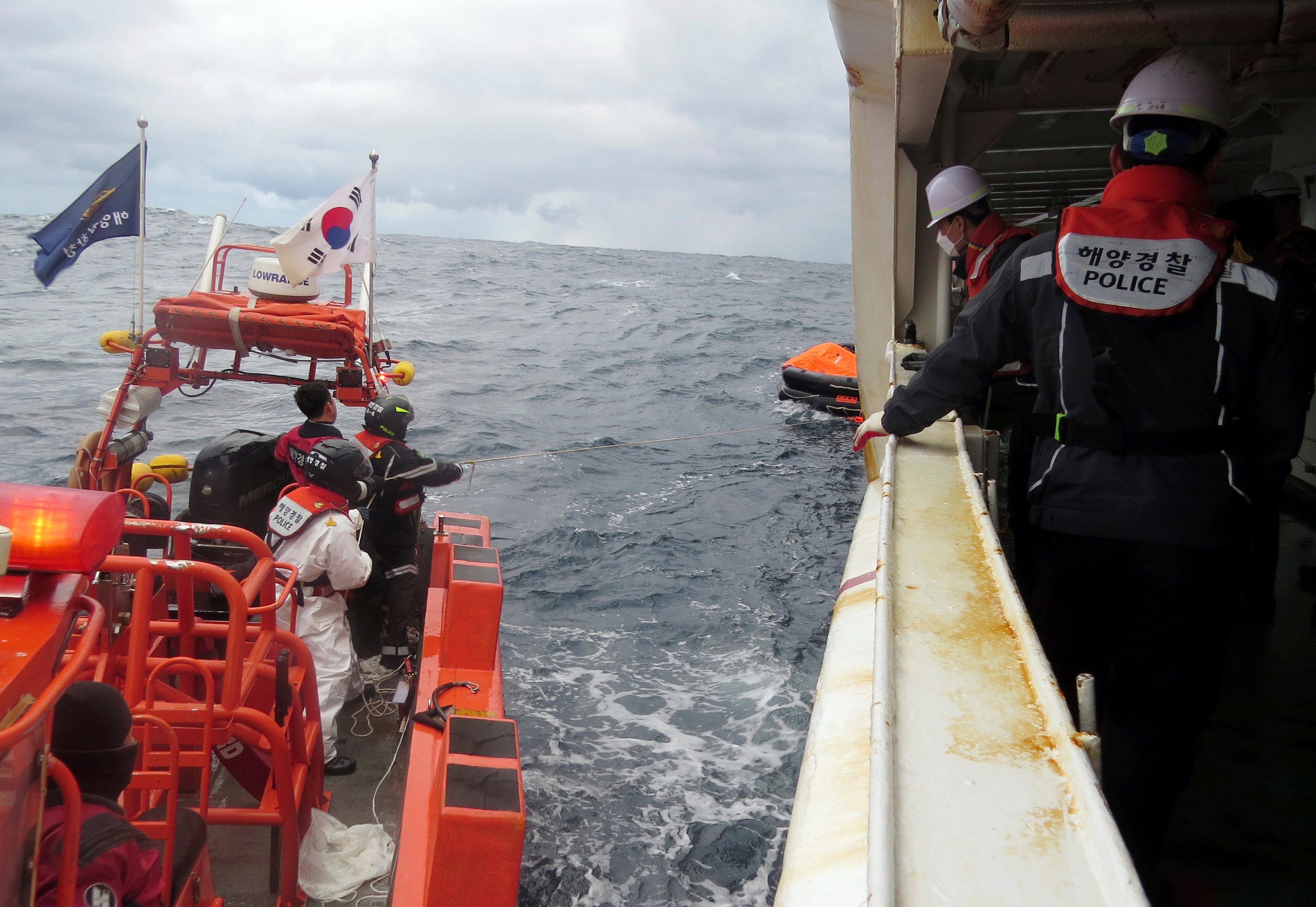 Members of South Korea’s coastguard search for survivors of the Hong Kong-flagged cargo ship that sank early on Wednesday morning. Photo: The Korea Coast Guard via AP