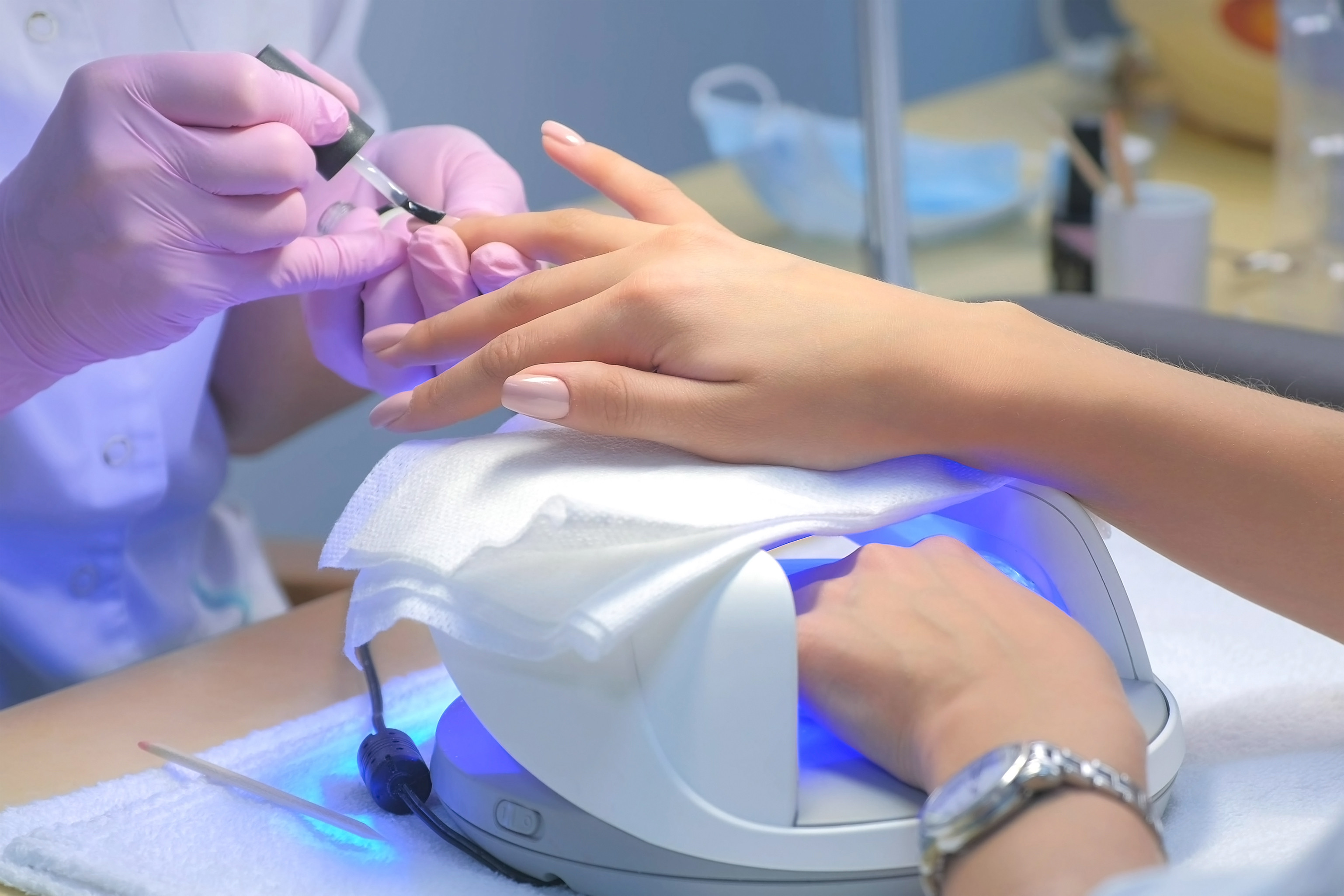 UV nail lamps can damage DNA and cause mutations, new study finds