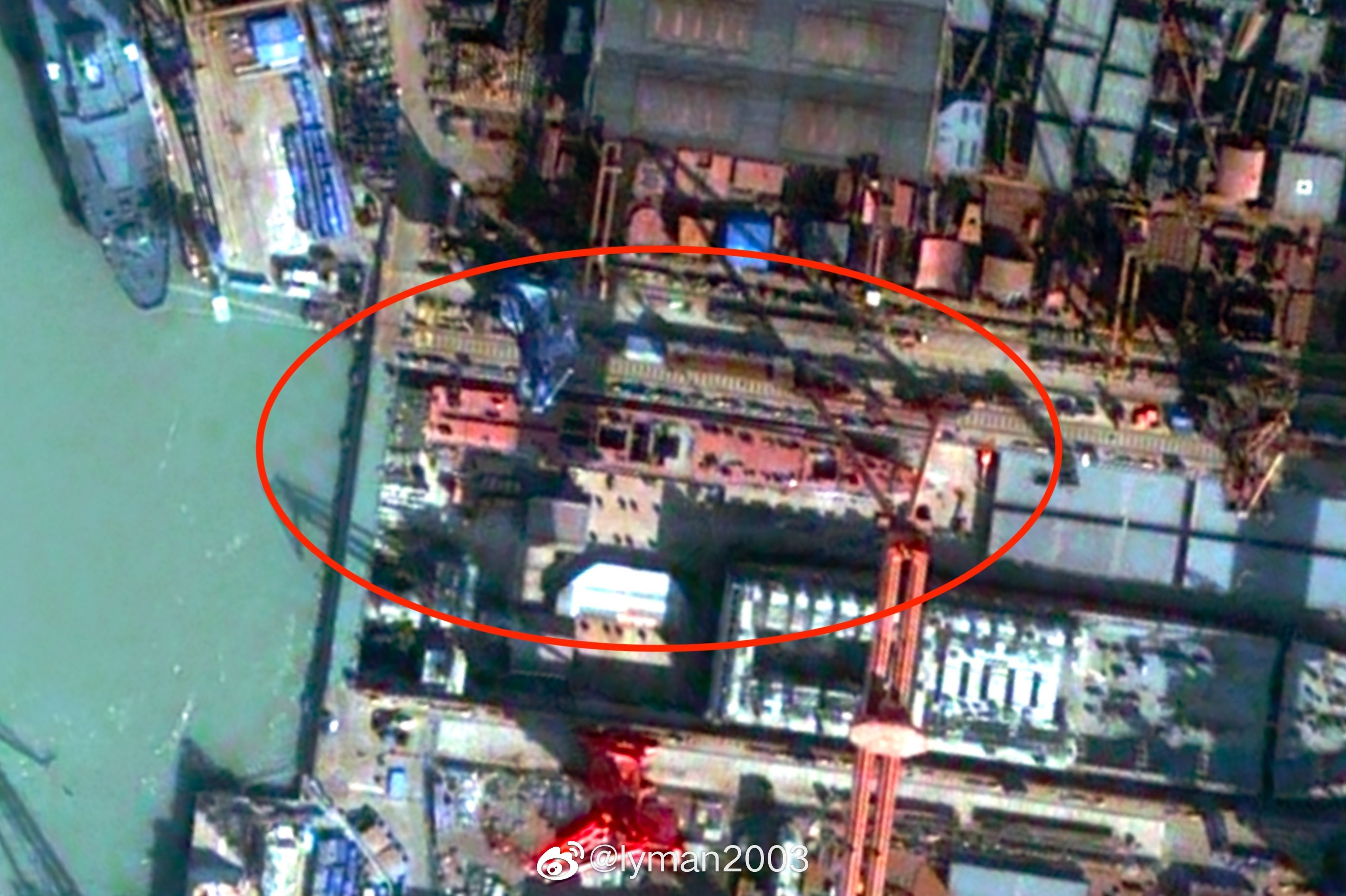 Pleiades satellite imagery taken on January 21 of Hudong Shipyard shows a complete hull similar to the Type 054A frigate, according to former US submariner Tom Shugart. Photo: Weibo