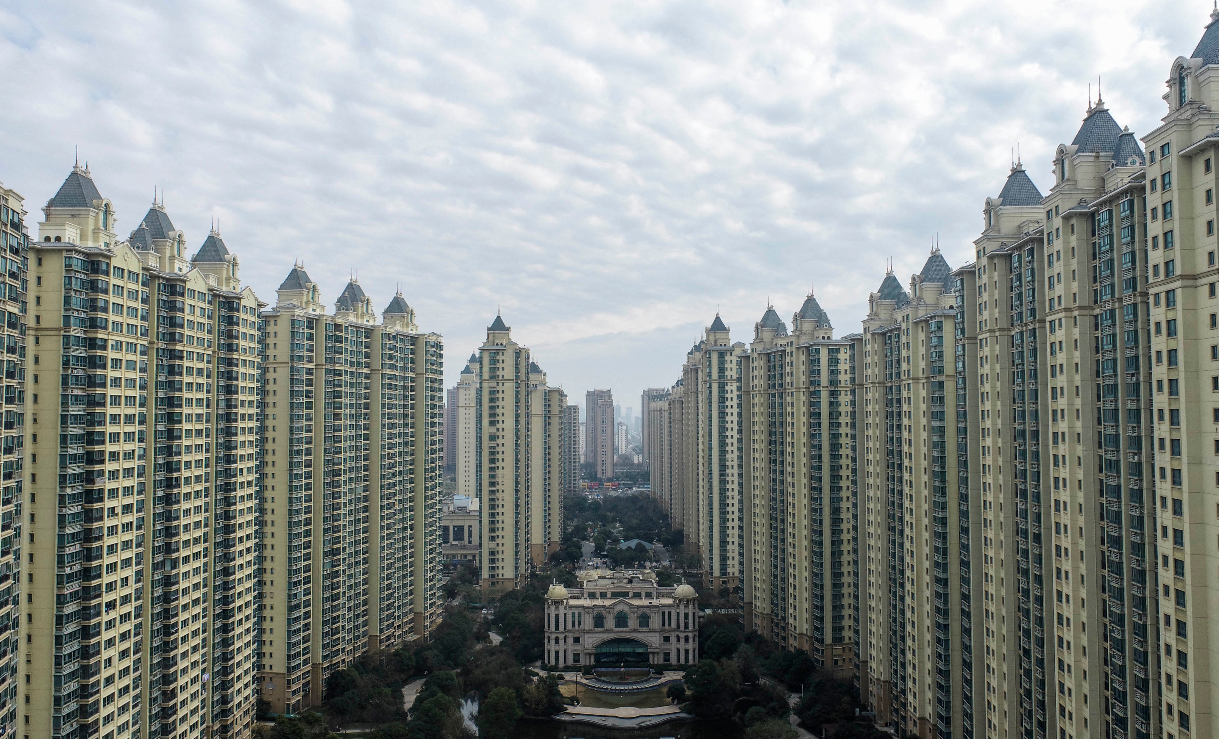 This aerial photo taken on December 3, 2022 shows a housing complex by Chinese property developer Evergrande in Huaian, in China’s eastern Jiangsu province. (Photo by AFP) / China OUT&#xA;&#xA;CREDIT: AFP