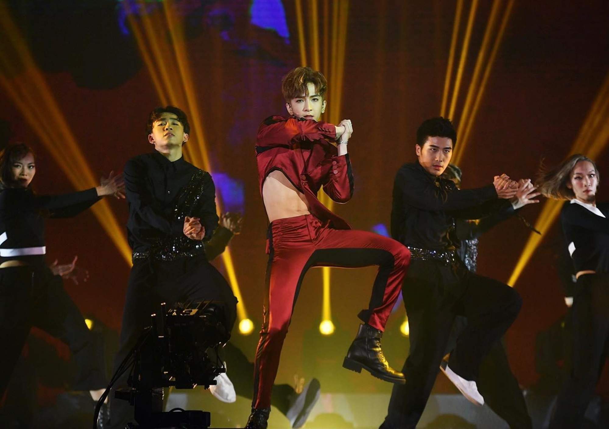 Saving a sinking ship Mirror boy band fans and top fashion brand come