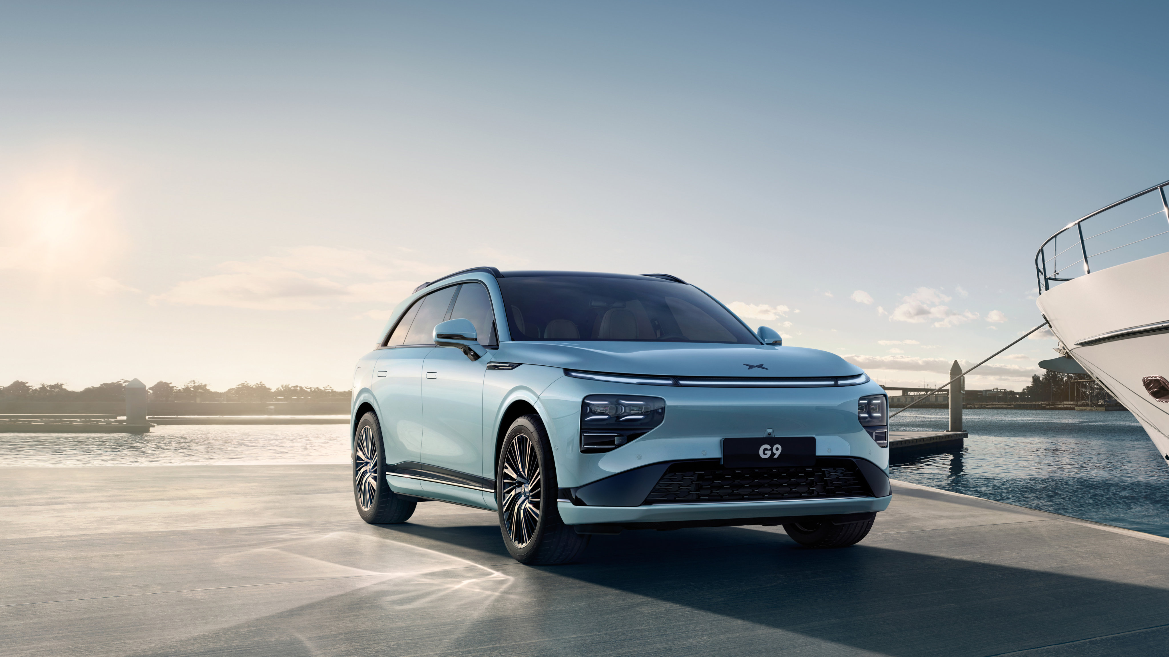 The G9, starting from US$49,740 in Norway, needs just five minutes of ultra-fast charging for a driving range of 300 kilometres, Xpeng claims. Photo: Xpeng