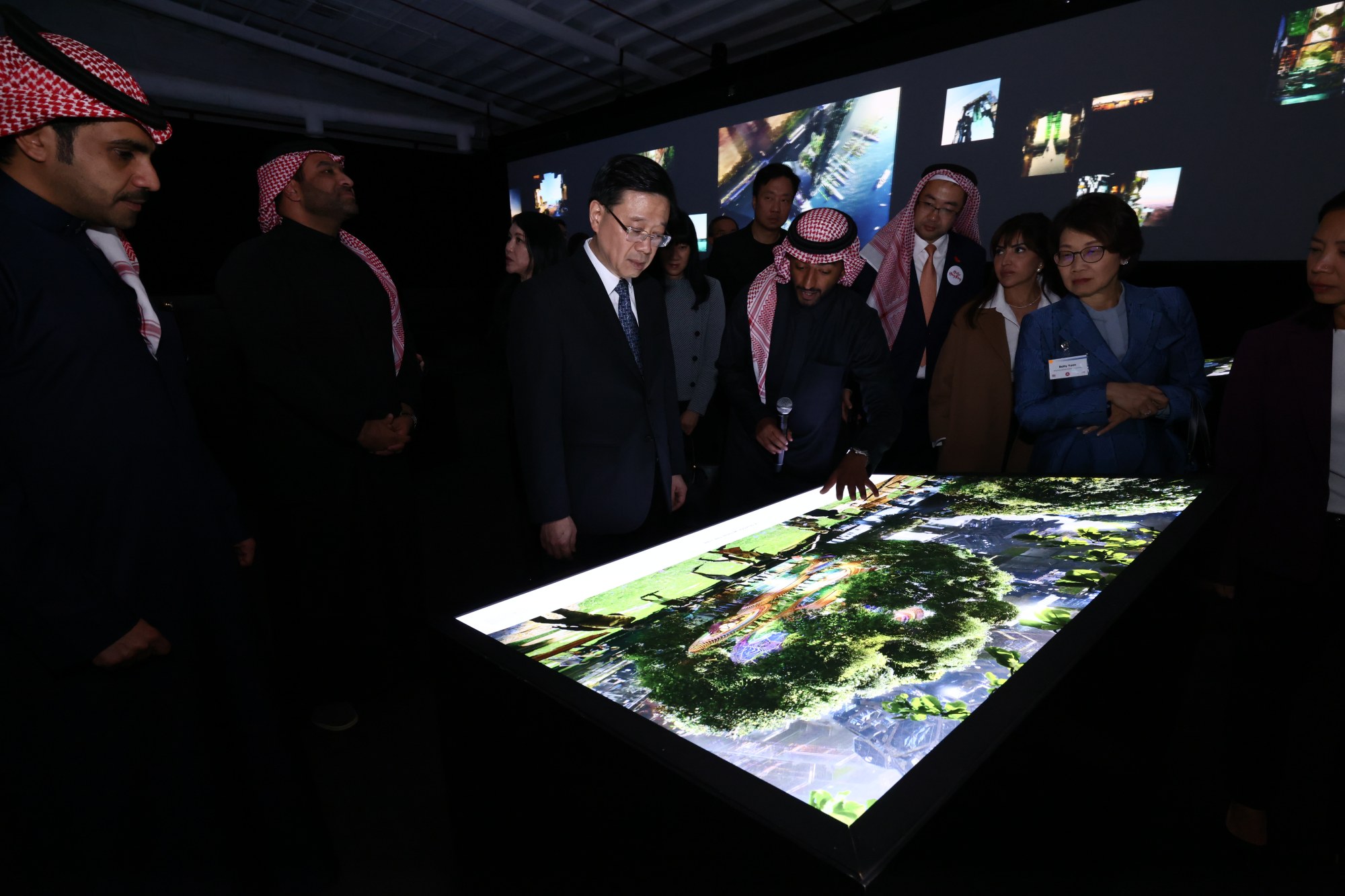 Saudi Arabia Signs $5.6Bn Ev Deal As It Eyes Closer China Ties – FUISMA