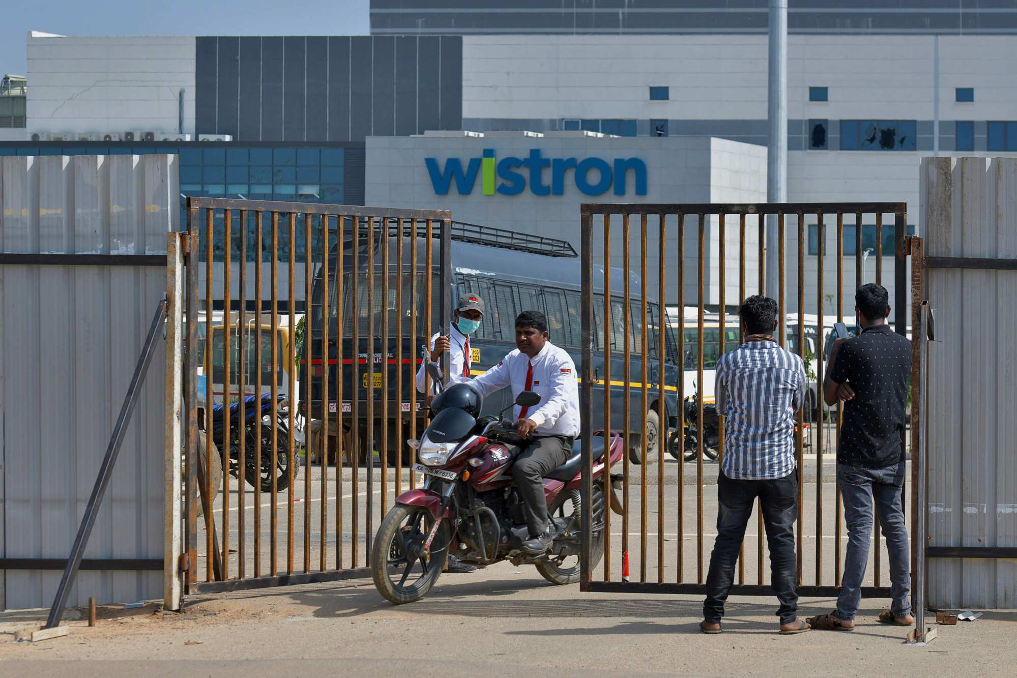 Tech War Us India Tech Deal Could Speed Up Global Supply Chain Tech War Us India Tech Deal Could Speed Up Global Supply Chain