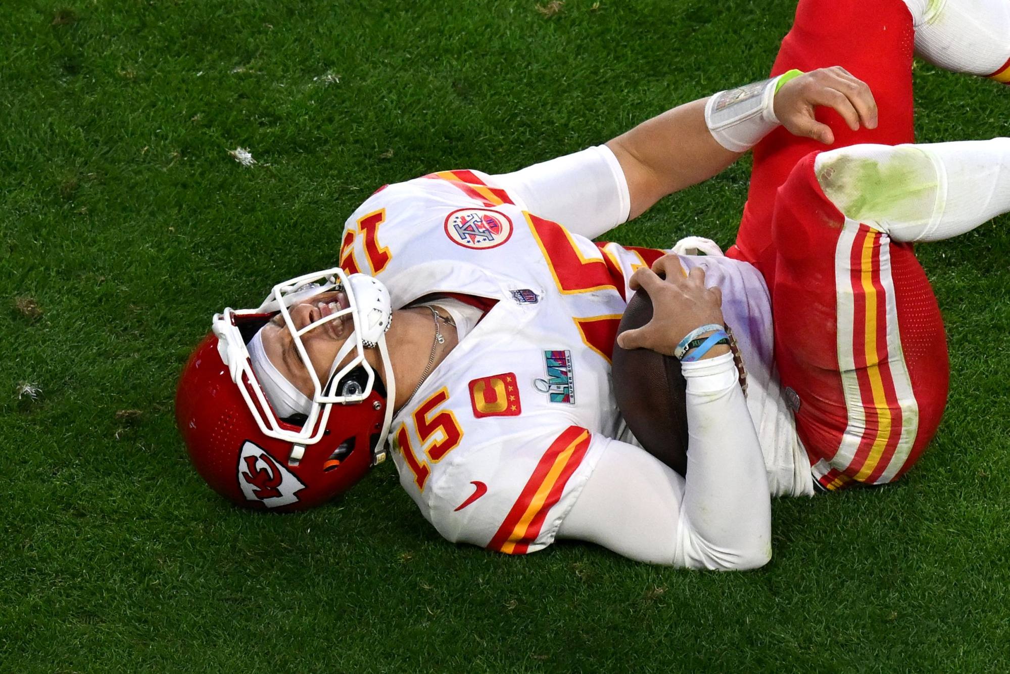 Patrick Mahomes leads Chiefs to thrilling victory over Eagles in