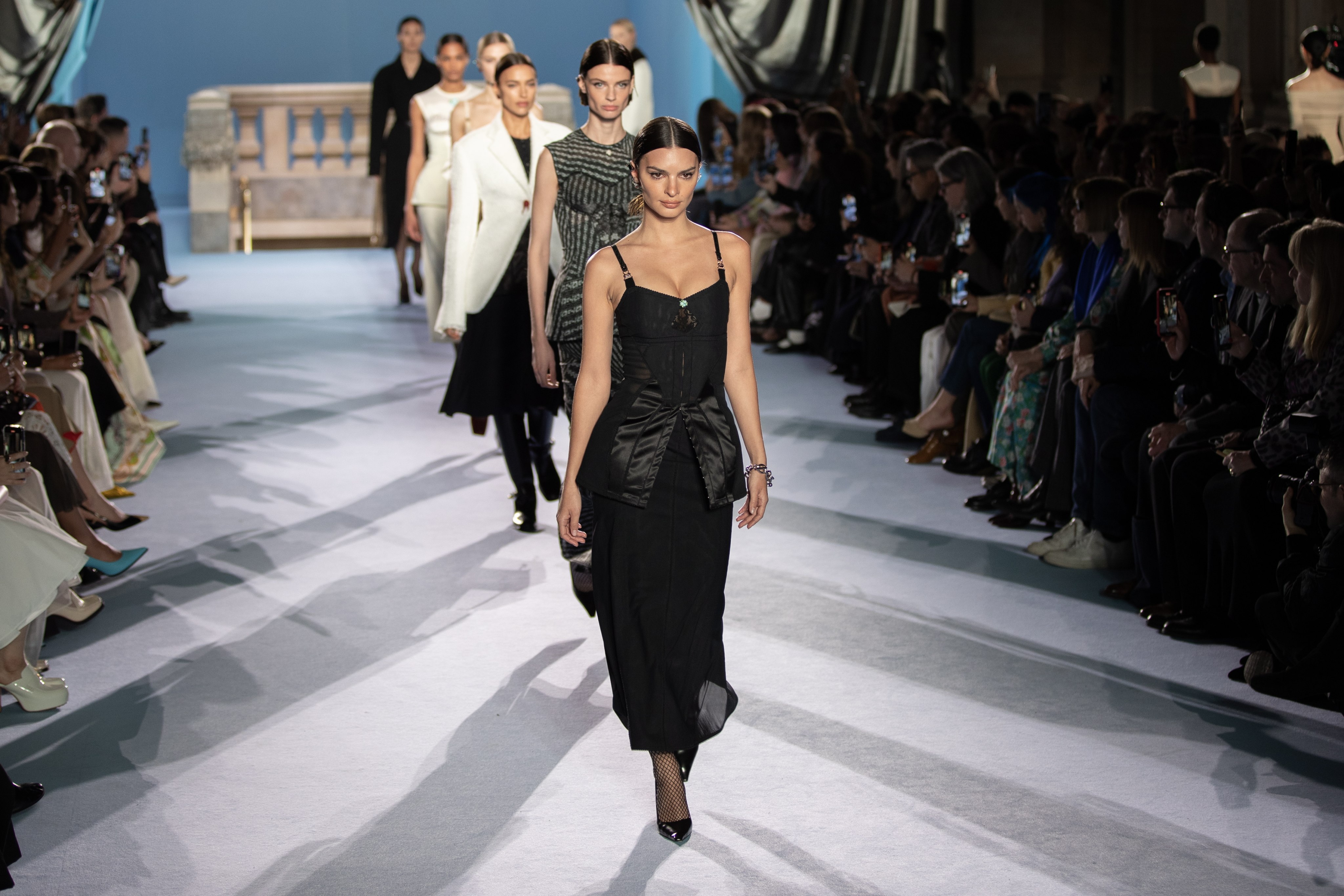 New York Fashion Week 2023: Tory Burch deconstructs its looks with  reinterpreted silhouettes and colours, modelled by Emily Ratajkowski and  Irina Shayk as Ashley Graham cheers on from the crowd | South