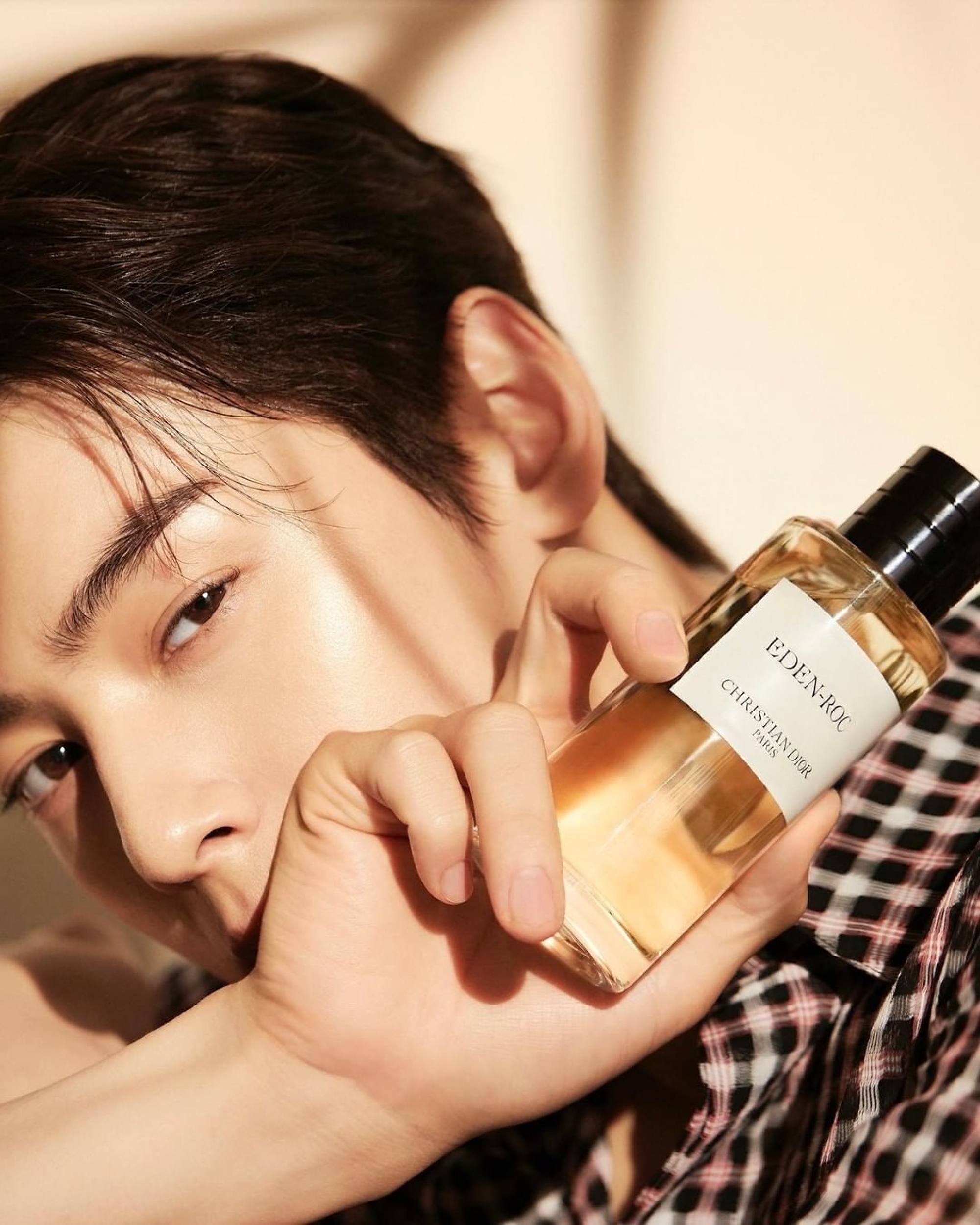 Cha Eun Woo stars in the Maison's latest Liens campaign