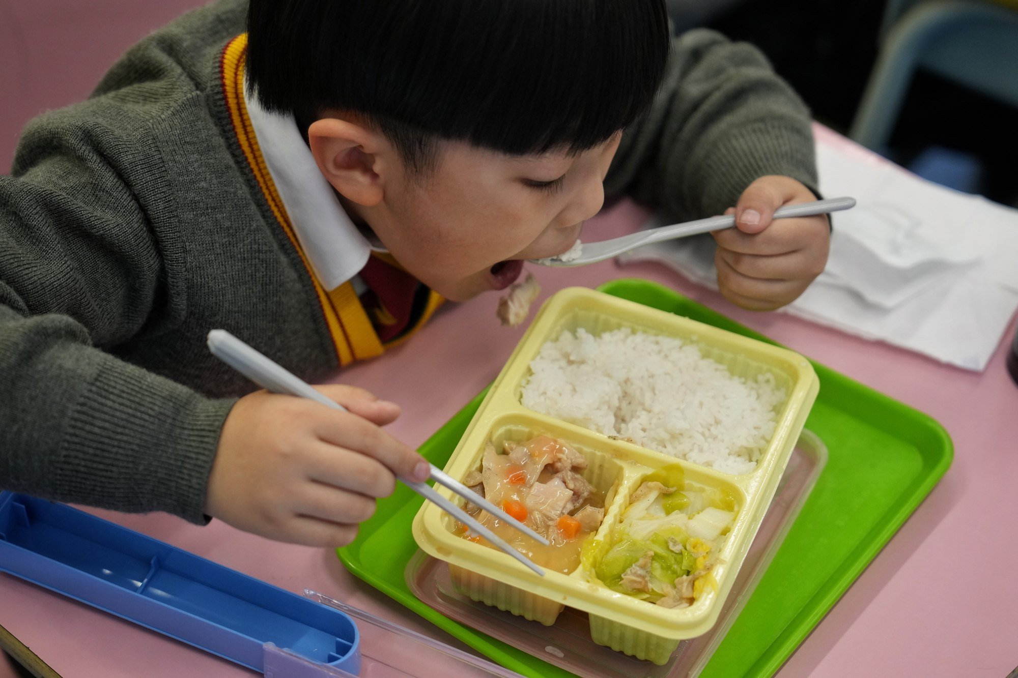 Lunch crunch Hong Kong schools scramble to maintain food supply for