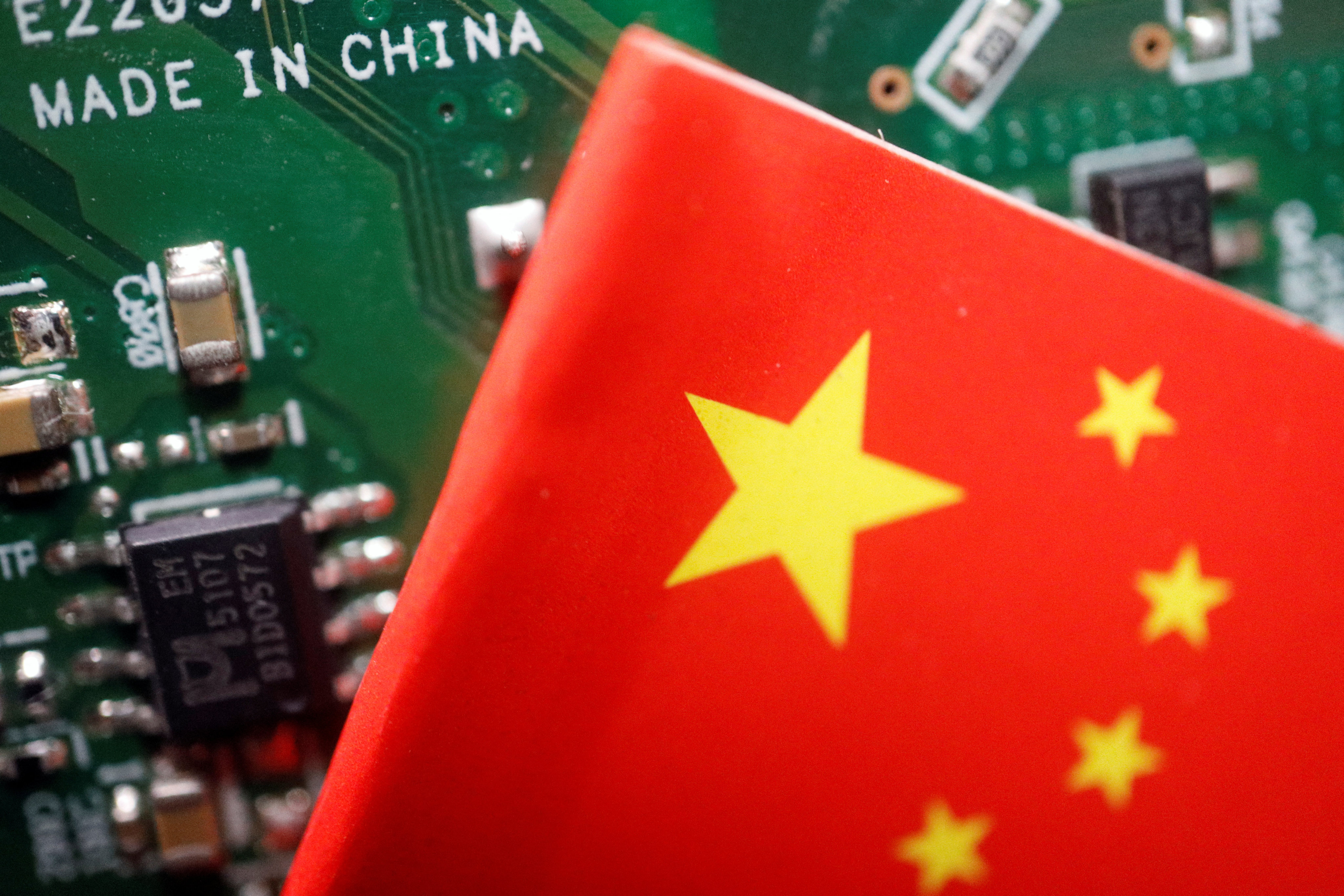 Chinese chip-making firms are stockpiling equipment in anticipation of an agreement among the US, Japan, and the Netherlands to further restrict exports. Photo: Reuters