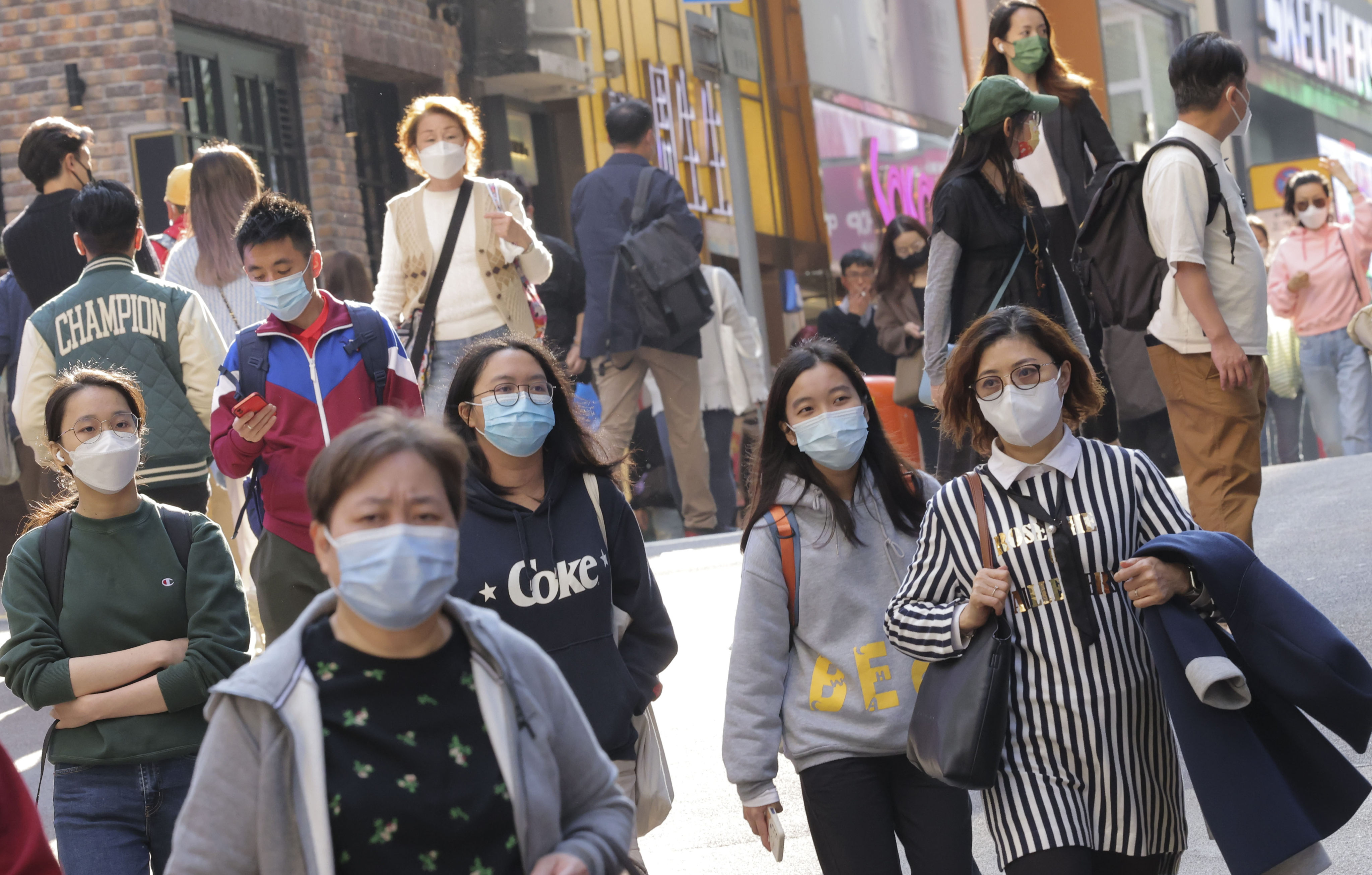 The city has extended its mask-wearing mandate for another two weeks until March 8. Photo: Jelly Tse