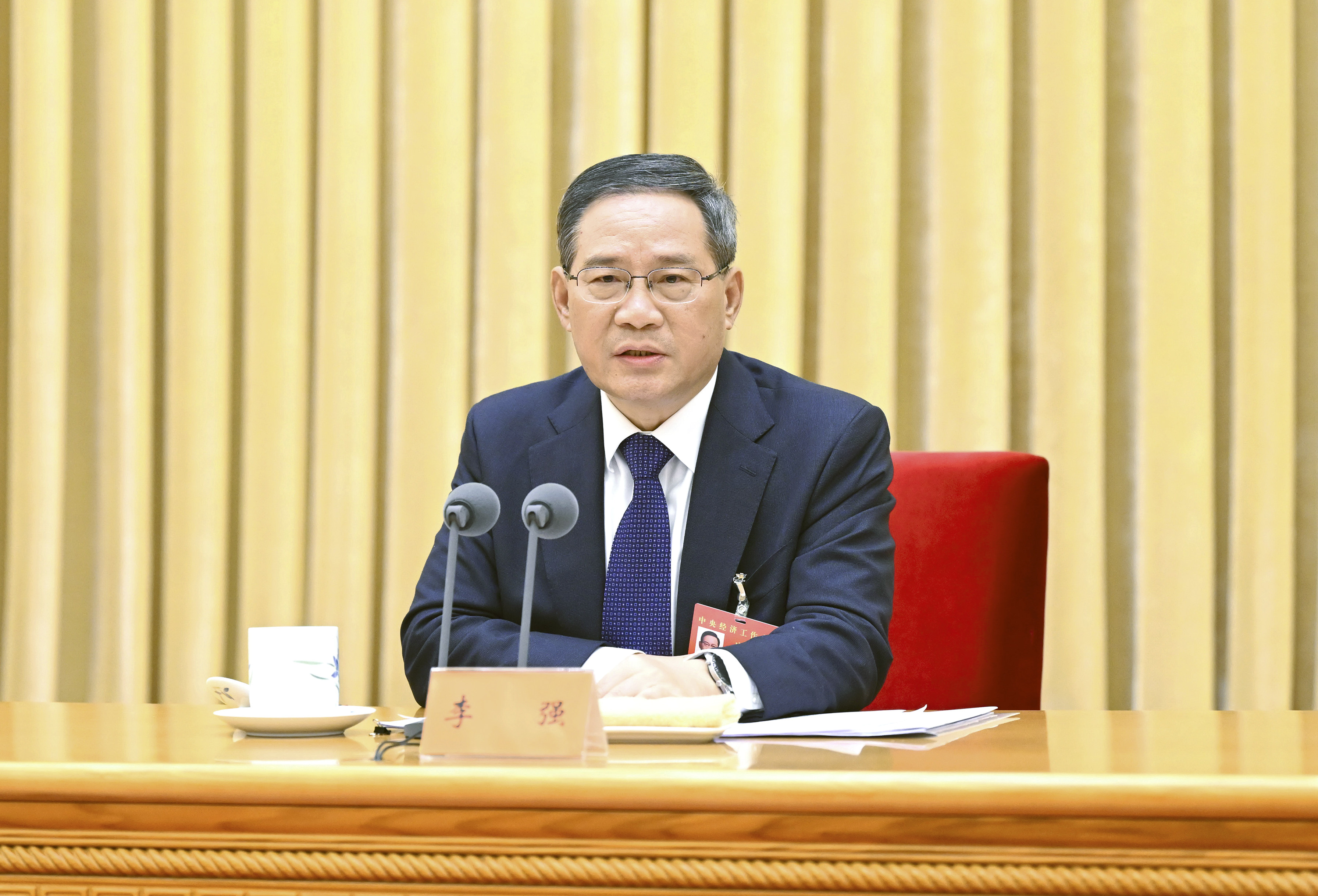 Li Qiang, who is tipped to succeed Premier Li Keqiang, speaks during the annual Central Economic Work Conference in Beijing in December last year. Photo: Xinhua