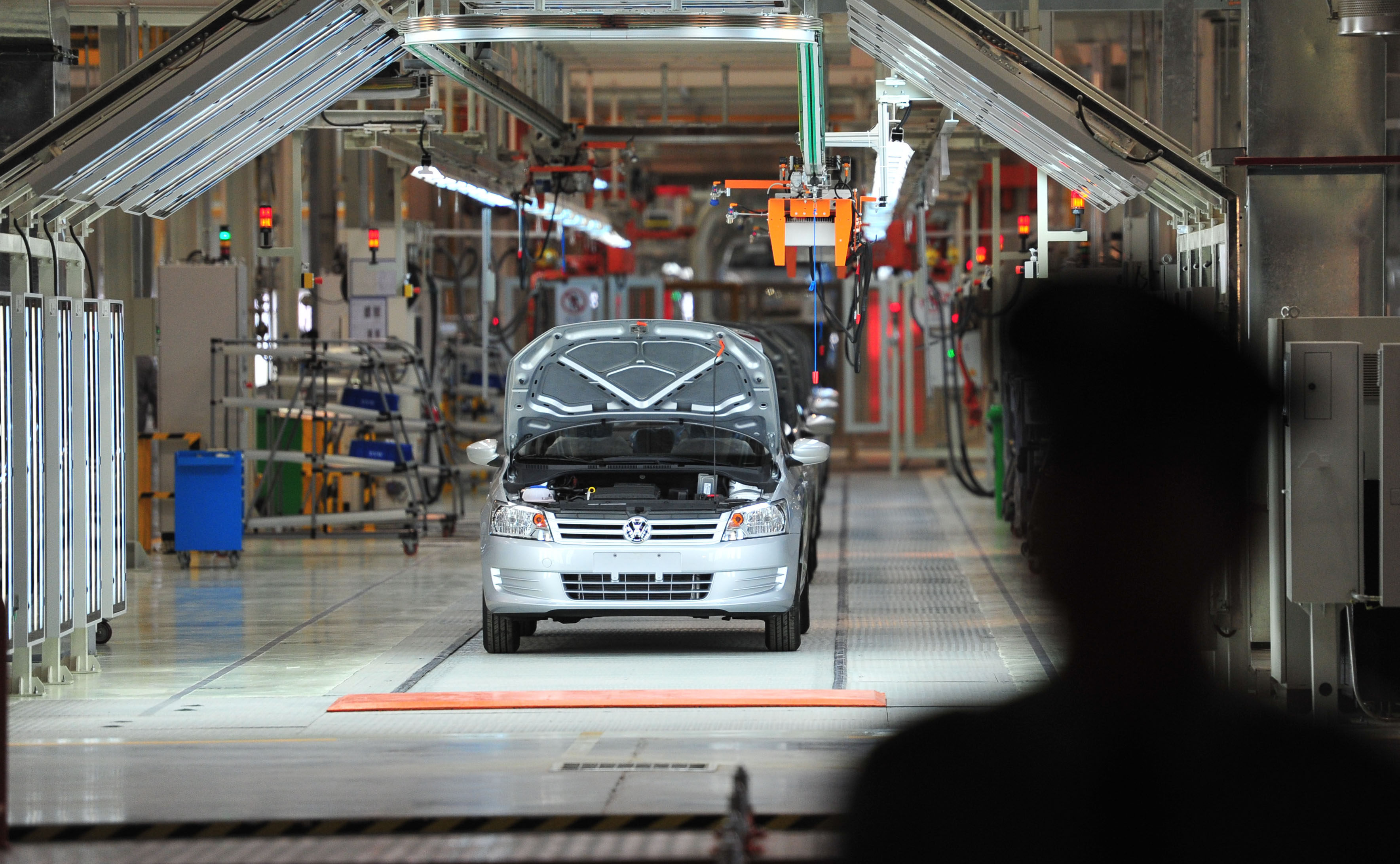 The production line of the New Santana sedan at Shanghai Volkswagen’s plant on August 29, 2013 in Urumqi, China. Photo: Getty Image