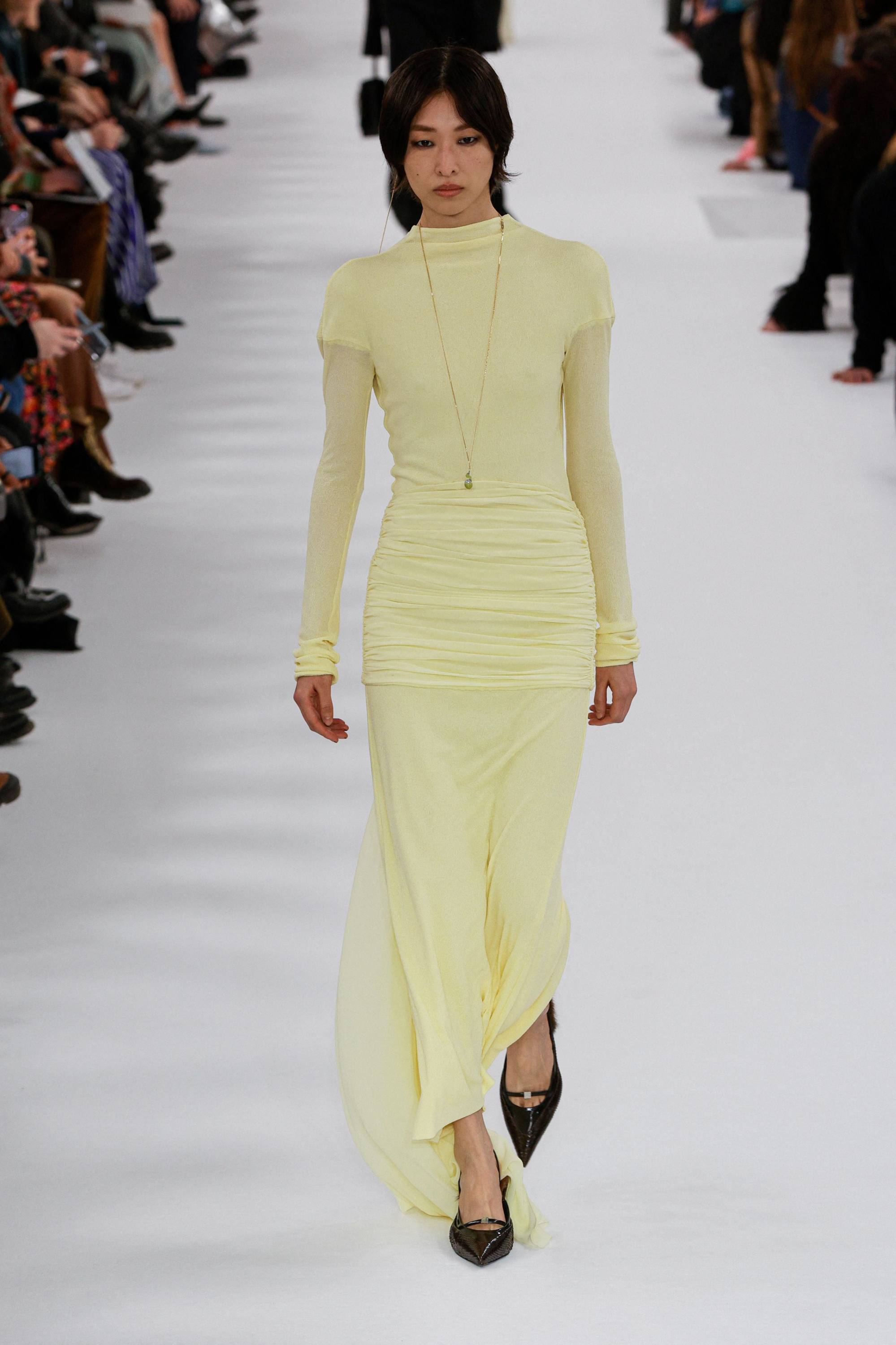 Paris Fashion Week 2023: Givenchy went elegant, Chloé showed off ...