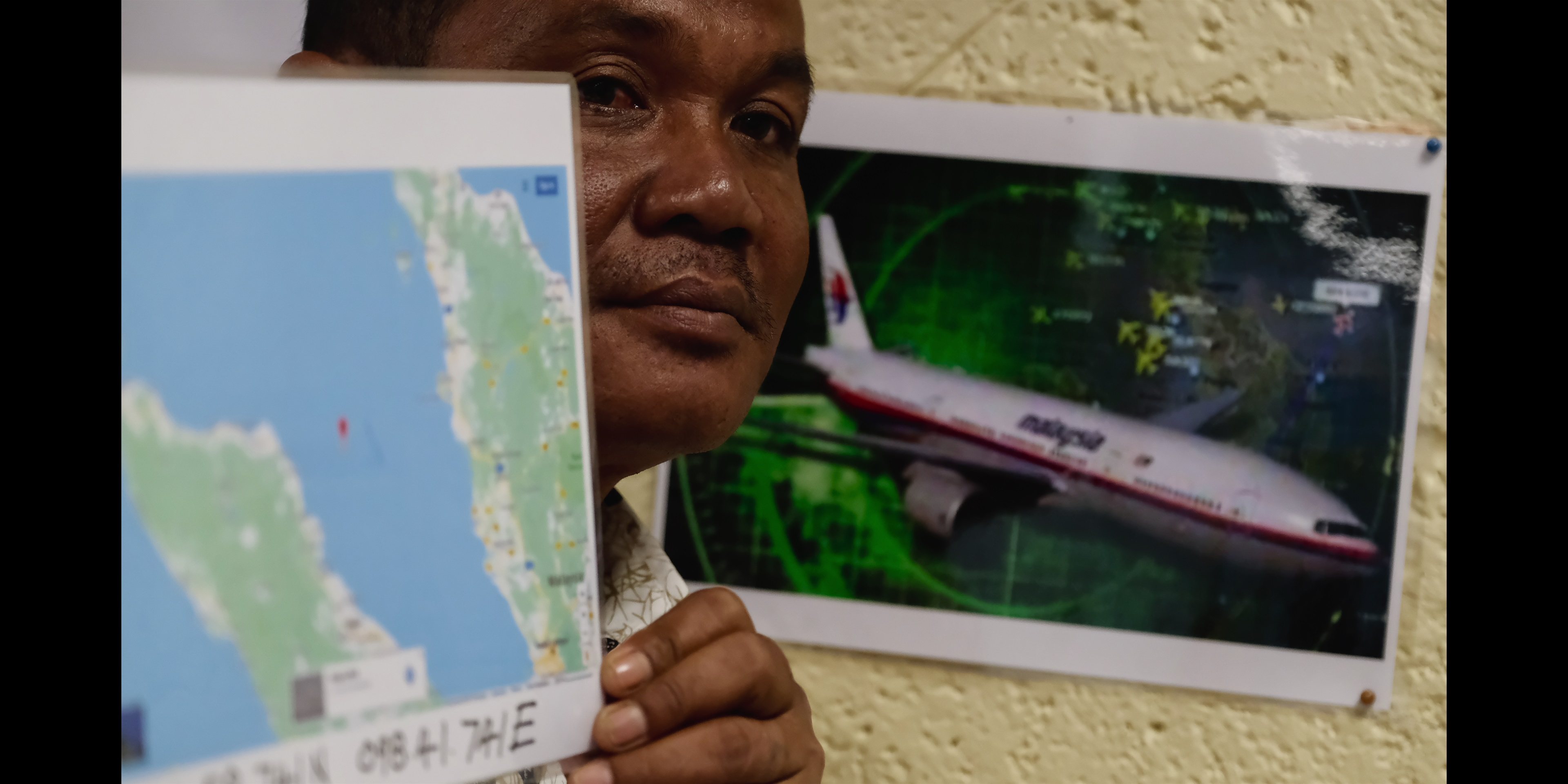 When Malaysia flight MH370 mysteriously disappeared in 2014, it set off a global media circus, and nine years later, the Netflix miniseries explores various theories, but ultimately comes up with nothing new. Photo: Netflix