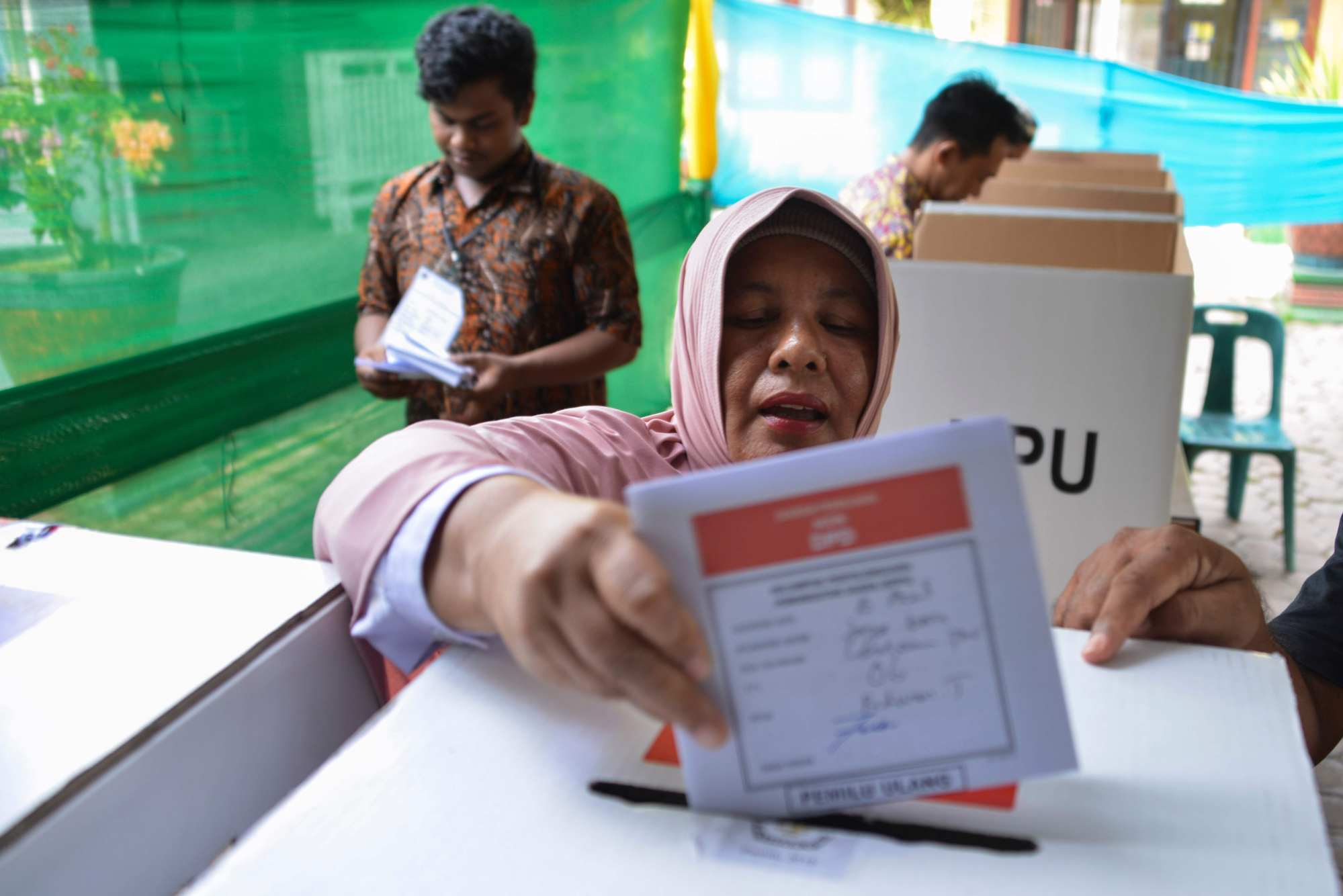 Indonesian ‘bizarre’ Court Ruling On Election Delay Controversial ...