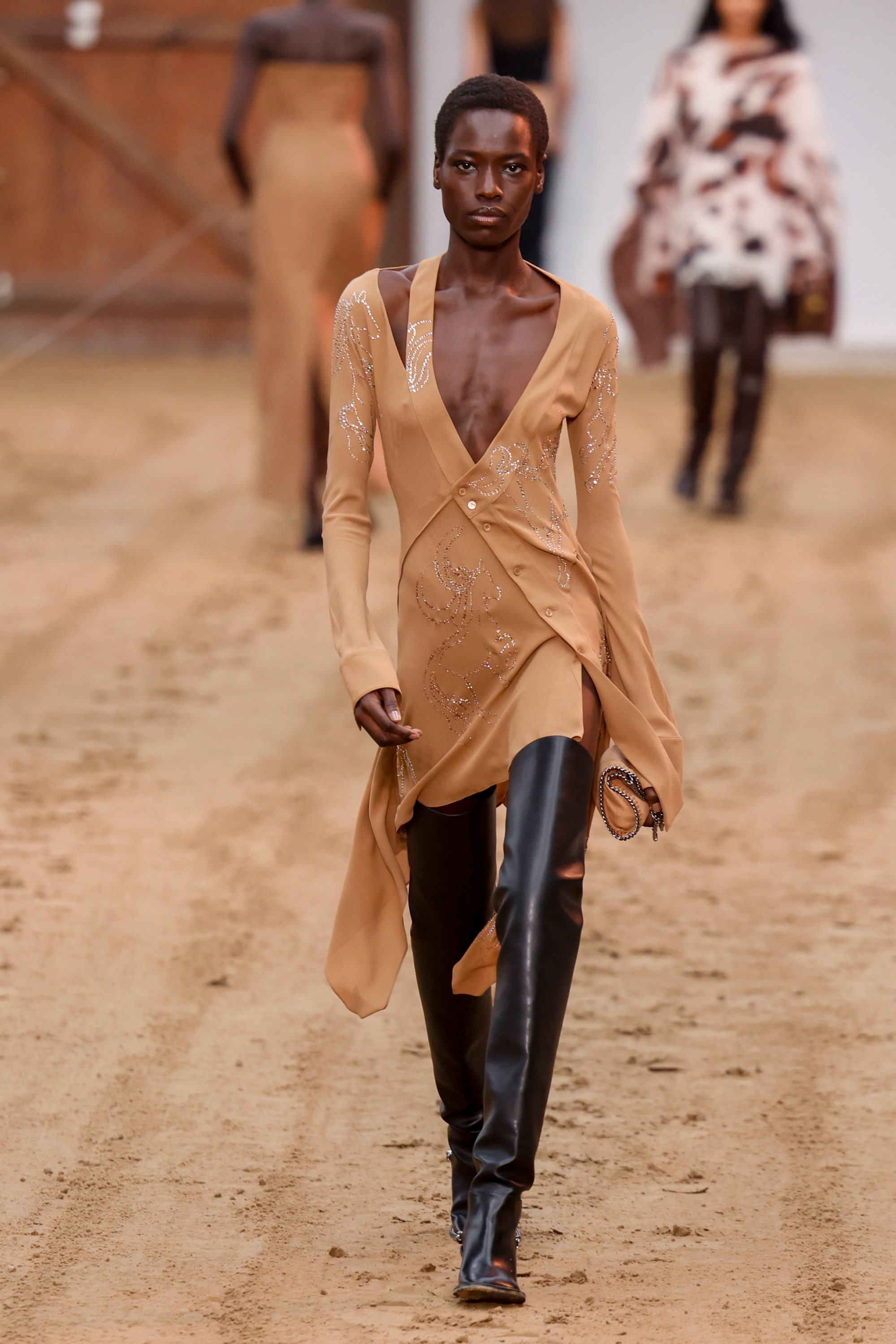 Louis Vuitton Paris Fashion Week 2023 Fall Men's – Footwear News
