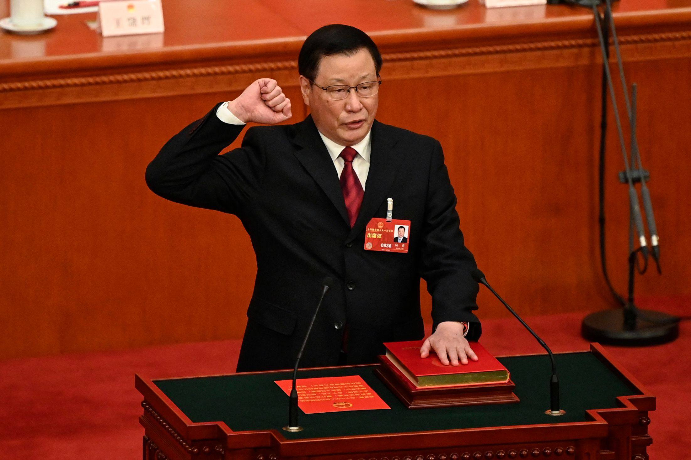 Ying Yong, China’s new top prosecutor, takes an oath during a meeting of the National People’s Congress in Beijing on Saturday. Photo: AFP