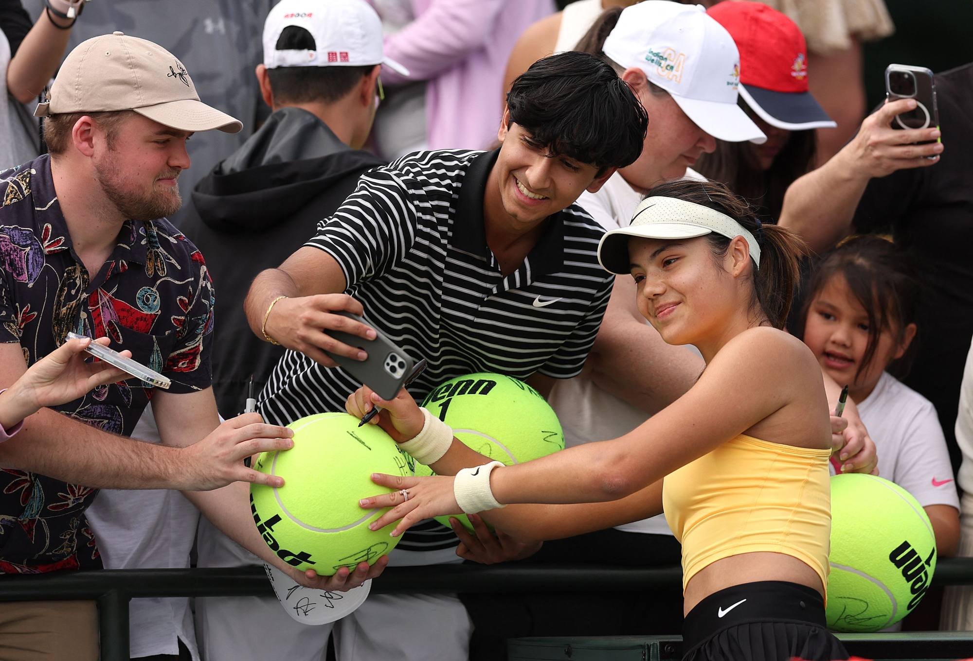 Emma Raducanu reaches Indian Wells third round with victory over Poland