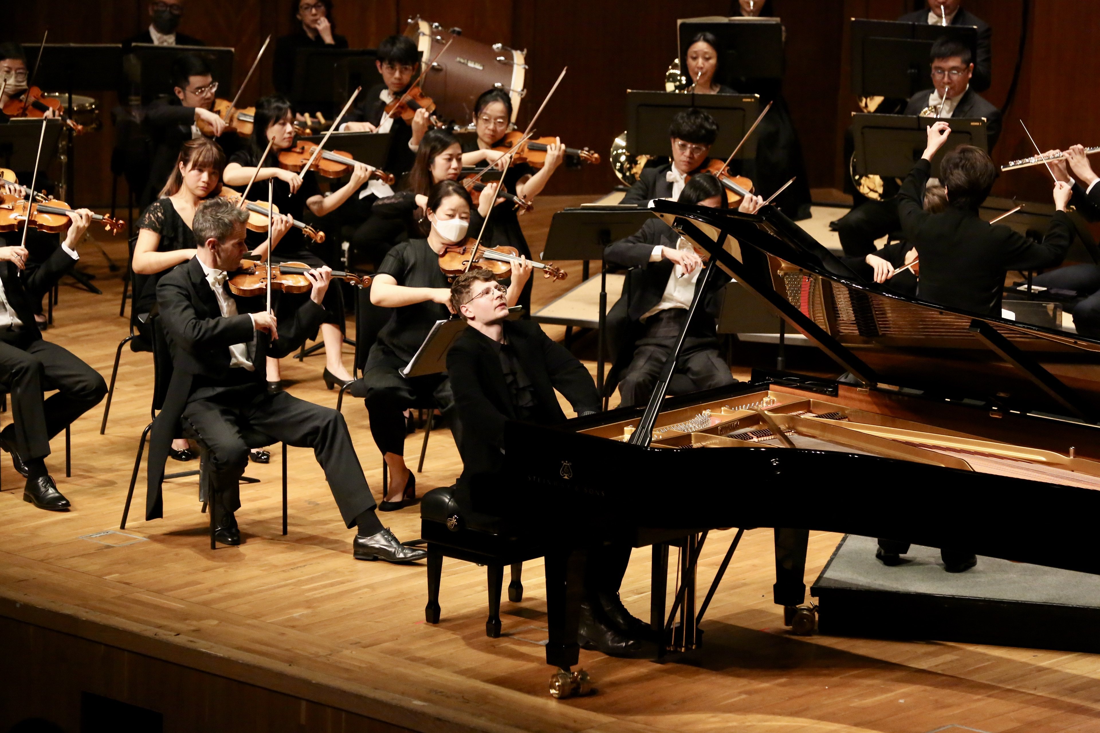 Pianist Pavel Kolesnikov and the Hong Kong Sinfonietta perform Rachmaninov’s Piano Concerto No. 3 at the Hong Kong City Hall Concert Hall on March 9, 2023. Photo: HK Sinfonietta 