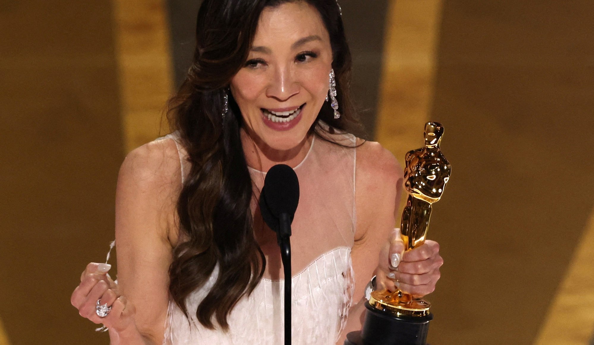 Michelle Yeoh Oscars 2025