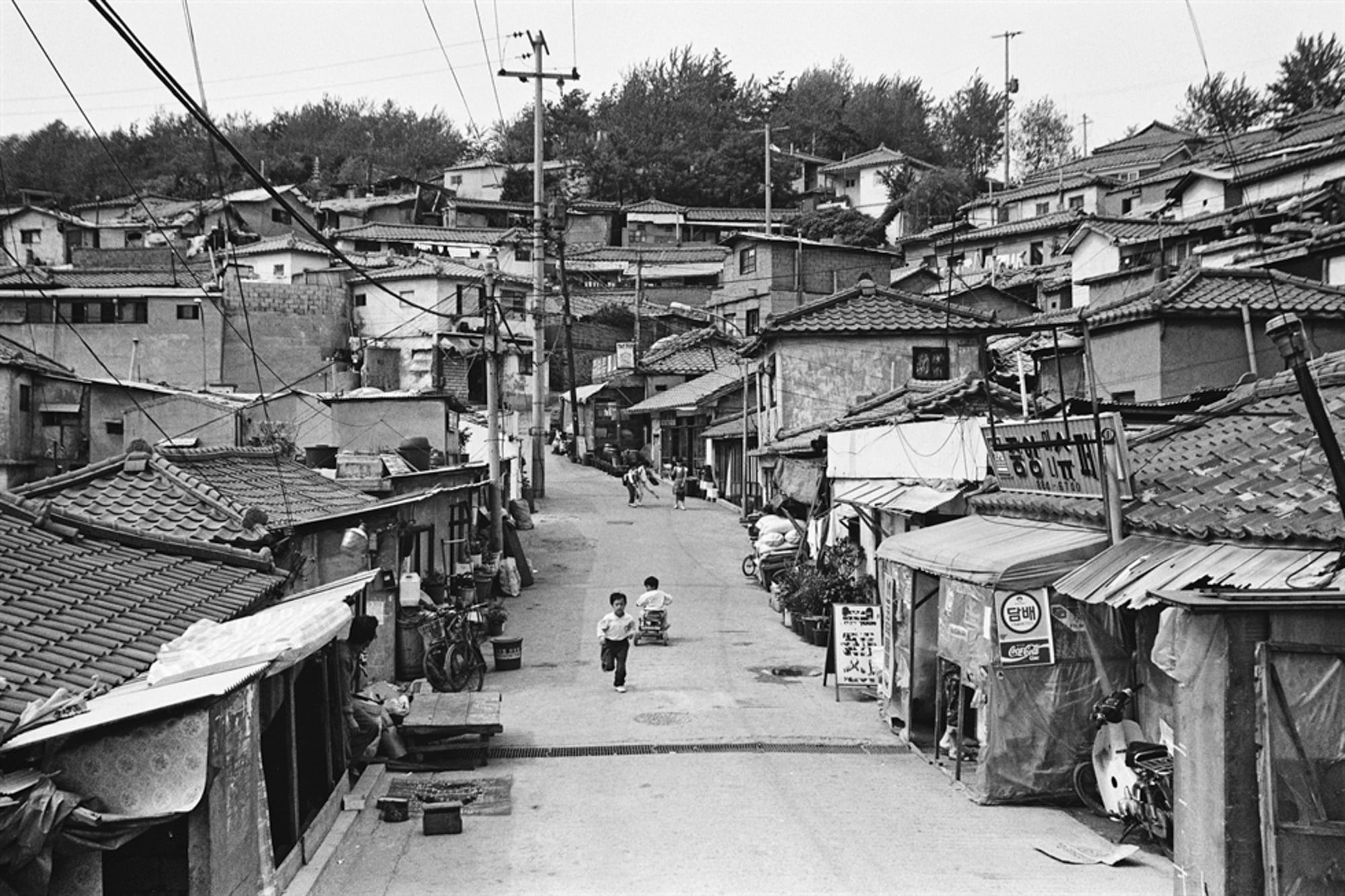 Old photos of South Korea’s ‘moon villages’ in Seoul reveal how people ...
