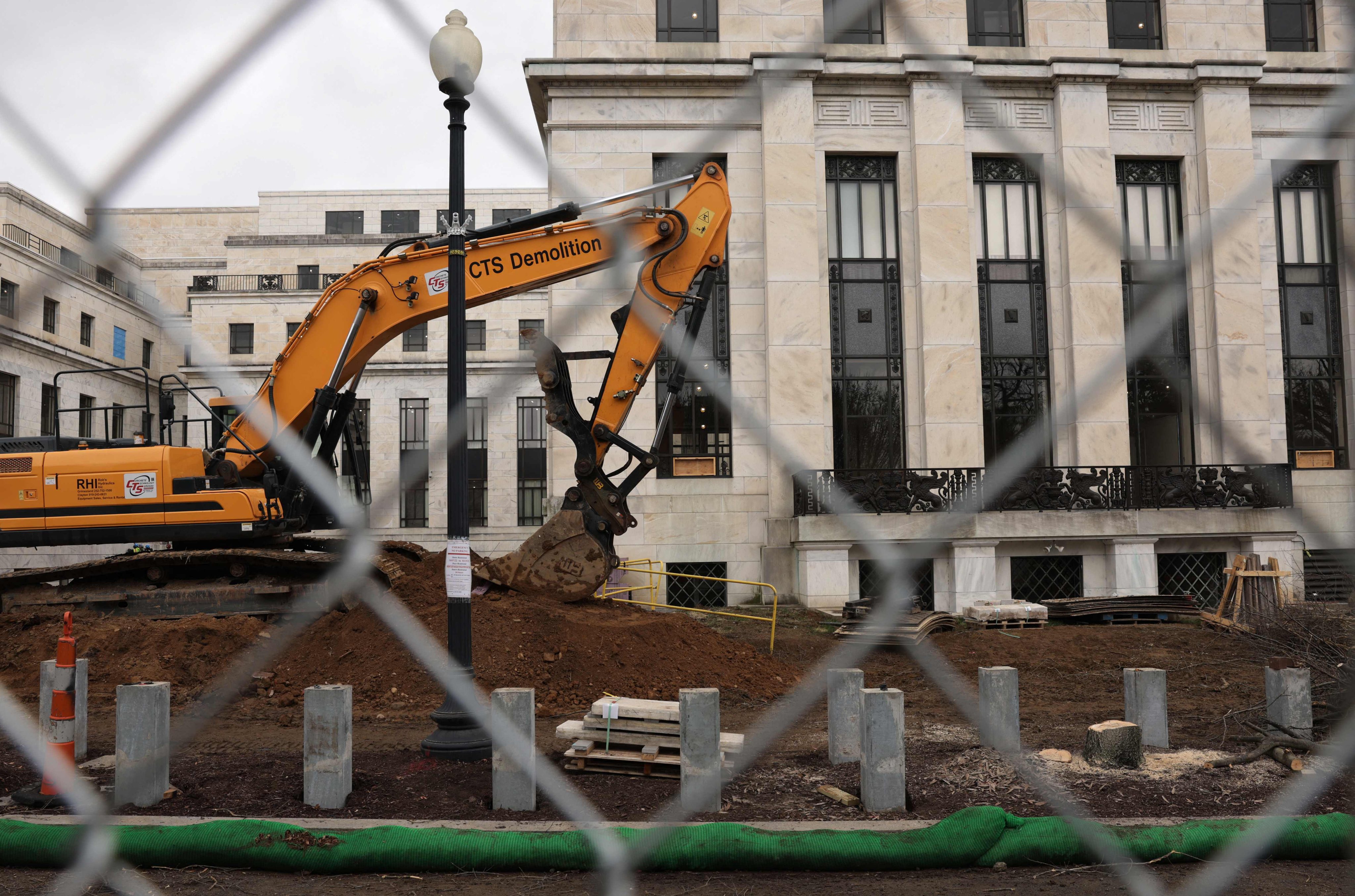 Construction takes place outside the US Federal Reserve Board building in Washington on March 13 as the US central bank joined other government financial institutions to bail out Silicon Valley Bank’s account holders after it collapsed. Photo: AFP