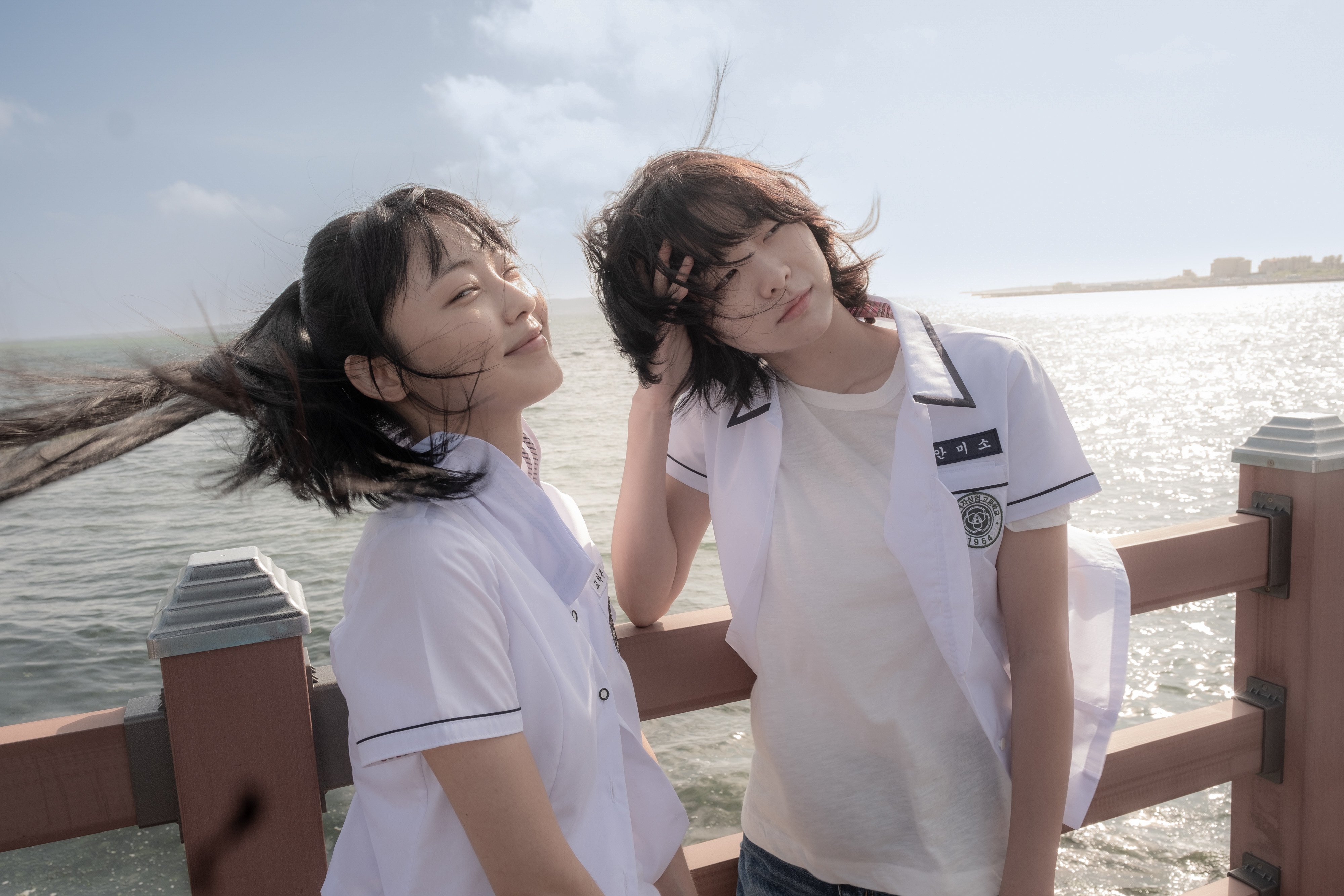 Jeon So-nee (left) and Kim Da-mi in a still from Soul Mate, directed by Min Young-keun - a remake of Hong Kong filmmaker Derek Tsang’s award-winning 2016 movie Soul Mate. Photo: Handout