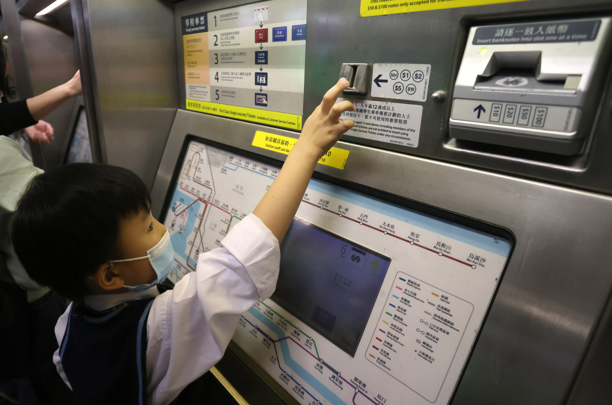 hong-kong-transport-minister-backs-mtr-corp-s-new-fare-adjustment