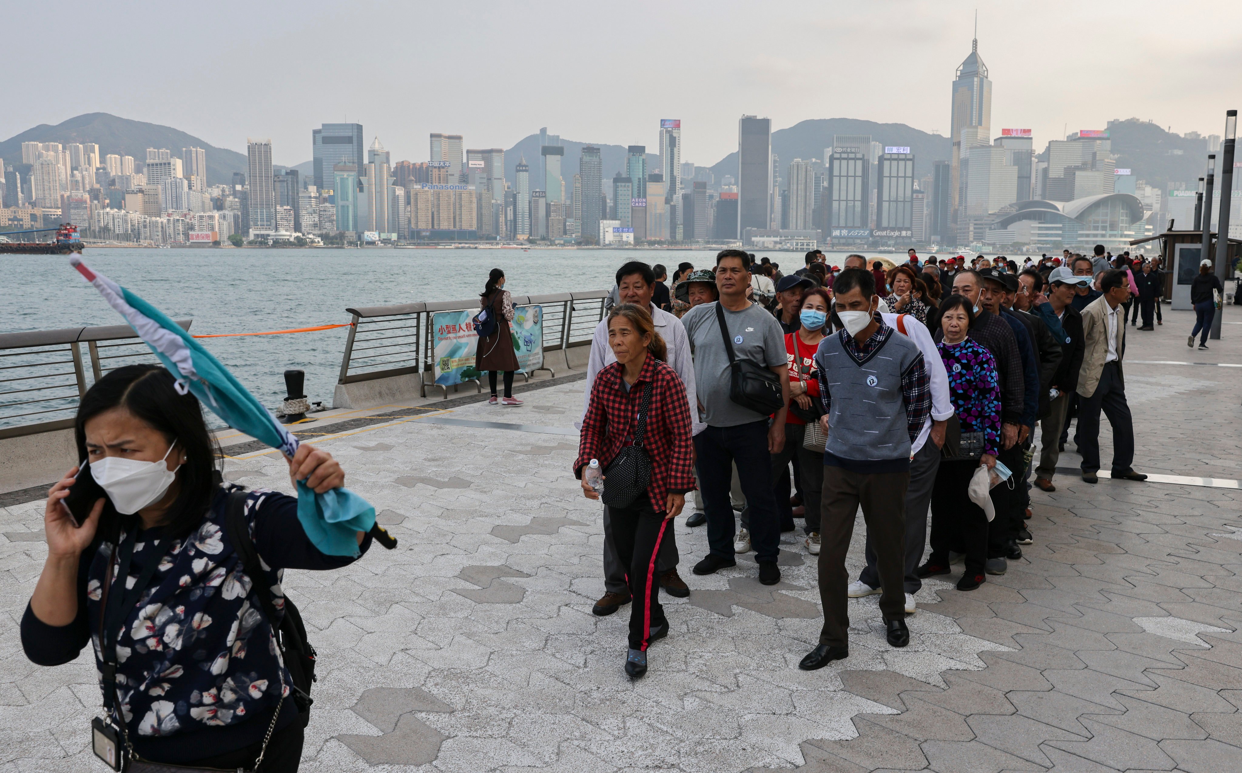 Mainland Chinese tourists at the Avenue of Stars in Hong Kong’s Tsim Sha Tsui. Photo: May Tse