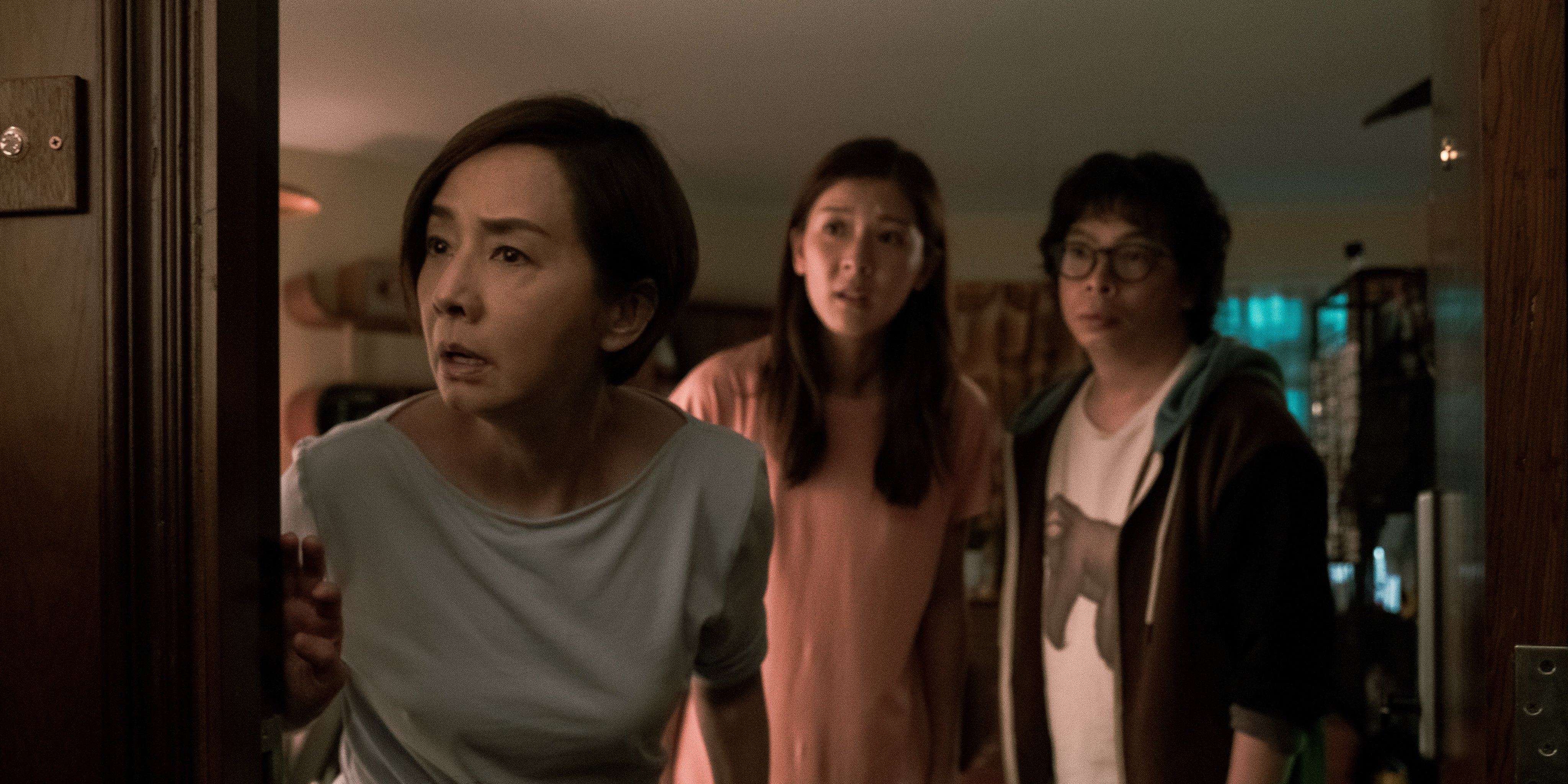 (From left) Teresa Mo, Jennifer Yu and Yeung Wai-lun in a still from Over My Dead Body.