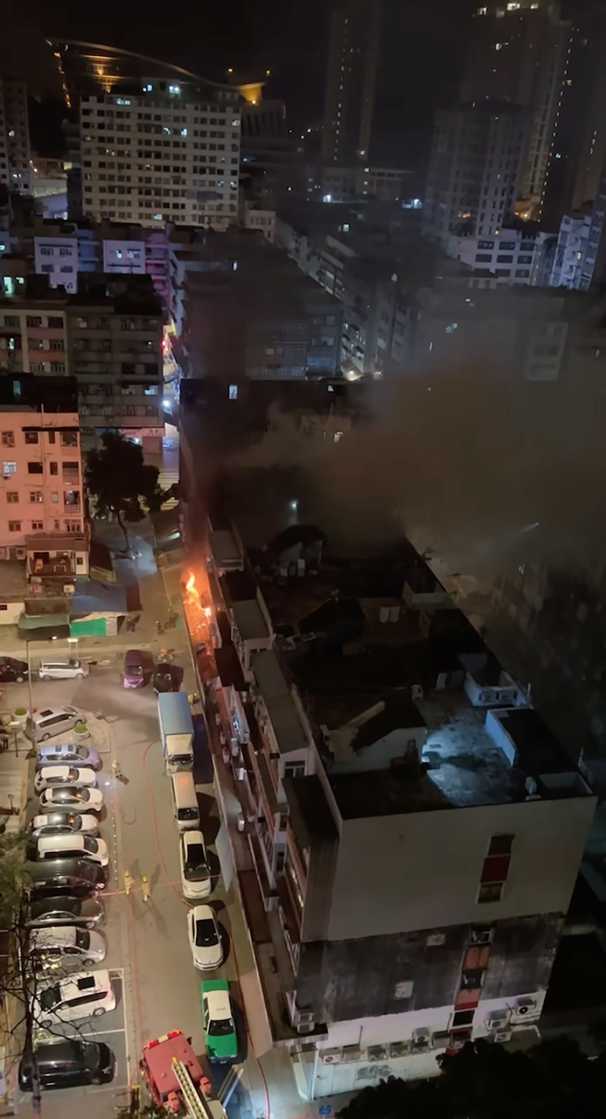 Fire at Hong Kong block of flats leaves 1 man dead, 7 others in